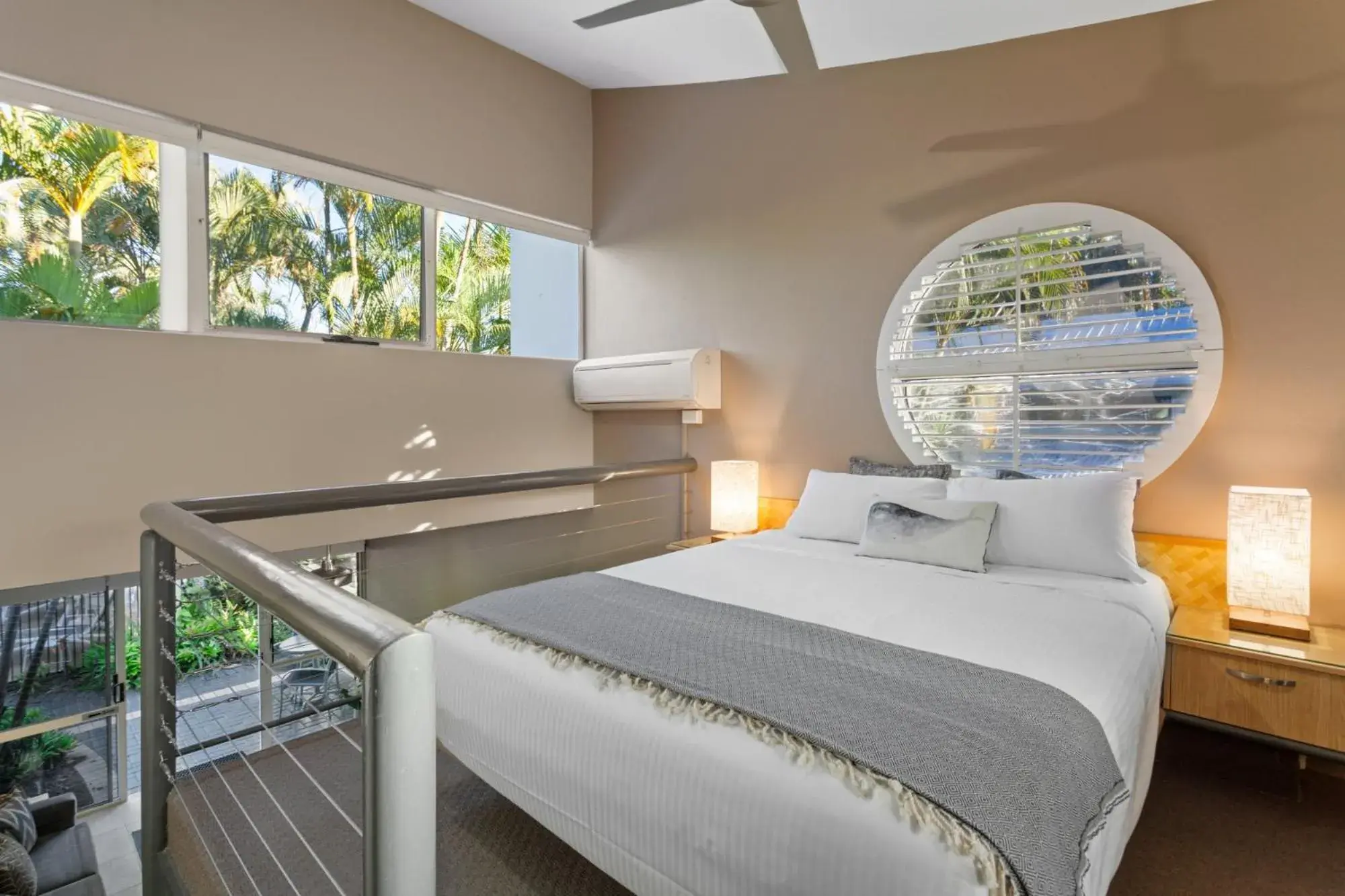 Bedroom, Bed in Caribbean Noosa