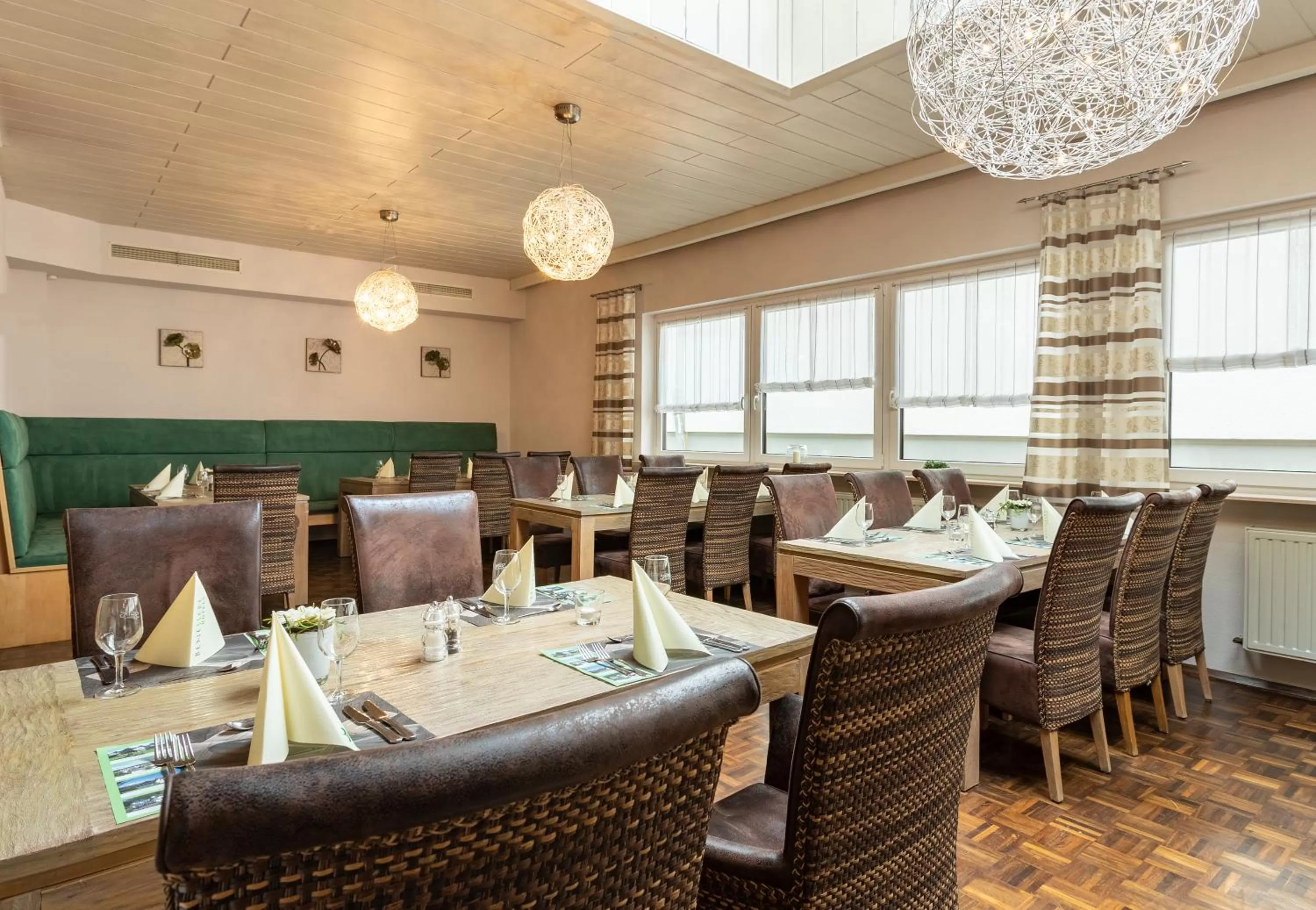 Restaurant/places to eat in Aqualux Wellness- & Tagungshotel