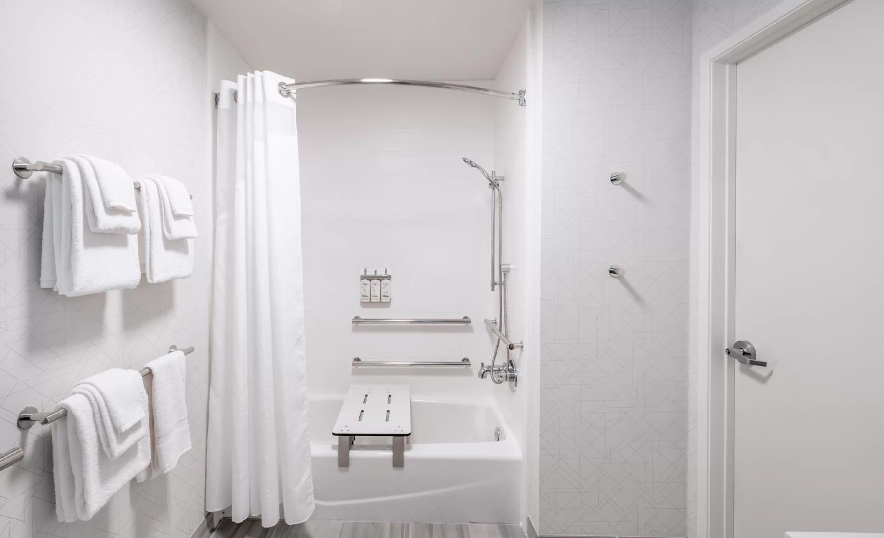 Bathroom in Holiday Inn Express La Mesa Near SDSU by IHG