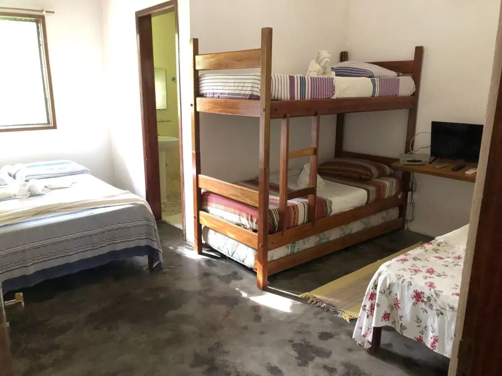 Family Room (5 Adults) in Pousada Aba da Serra Family Room (5 Adults) in Pousada Aba da Serra