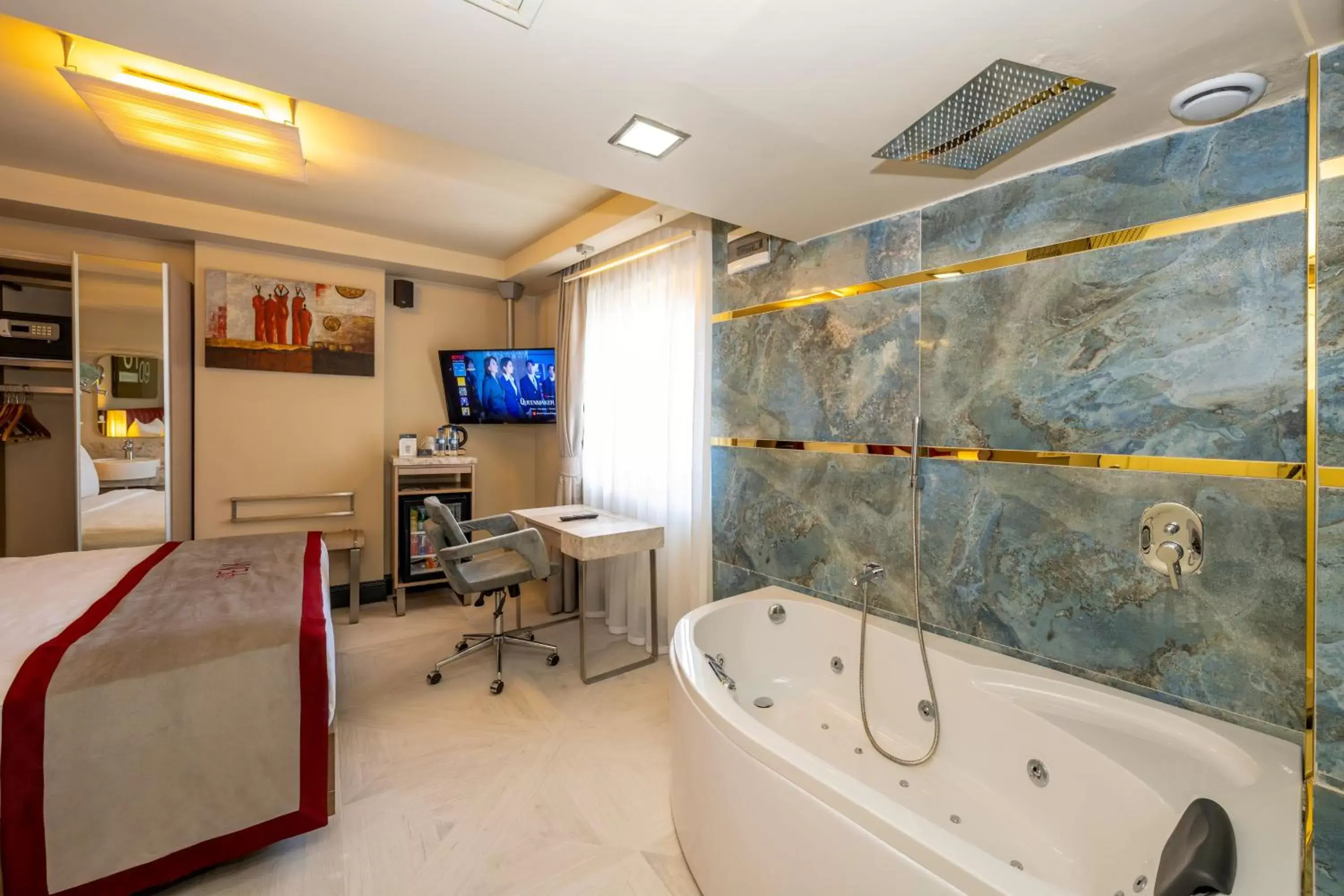 Bathroom in Ramada By Wyndham Istanbul Pera Taksim Bathroom in Ramada By Wyndham Istanbul Pera Taksim