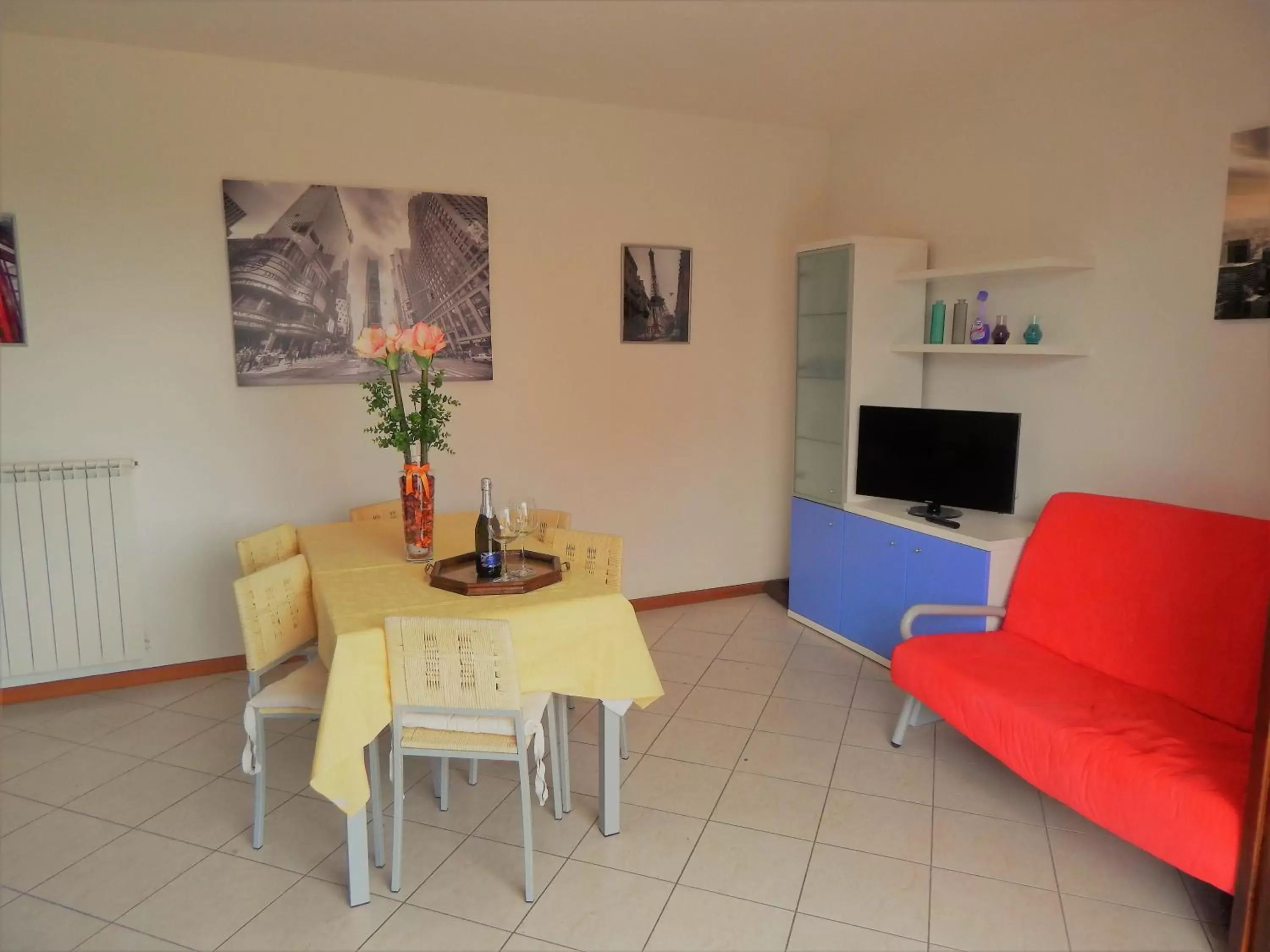 TV and multimedia, Dining Area in Villaggio dei Fiori Apart- Hotel 3 Stars - Family Resort