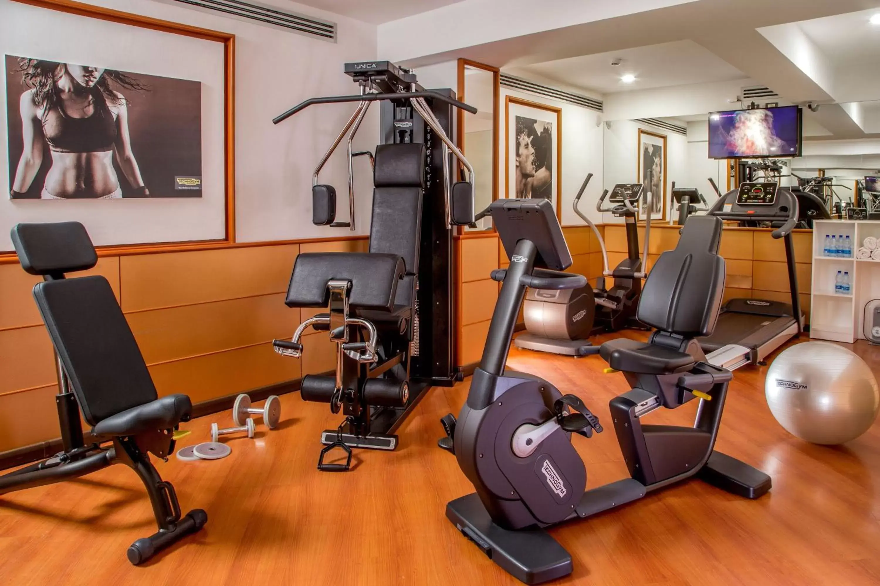 Fitness centre/facilities in Best Western Plus Hotel Spring House
