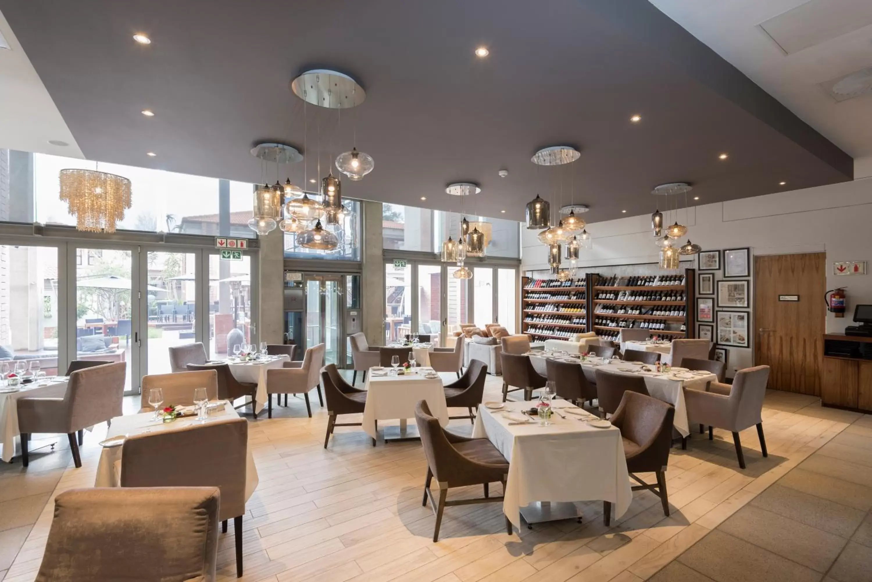 Restaurant/Places to Eat in Menlyn Boutique Hotel