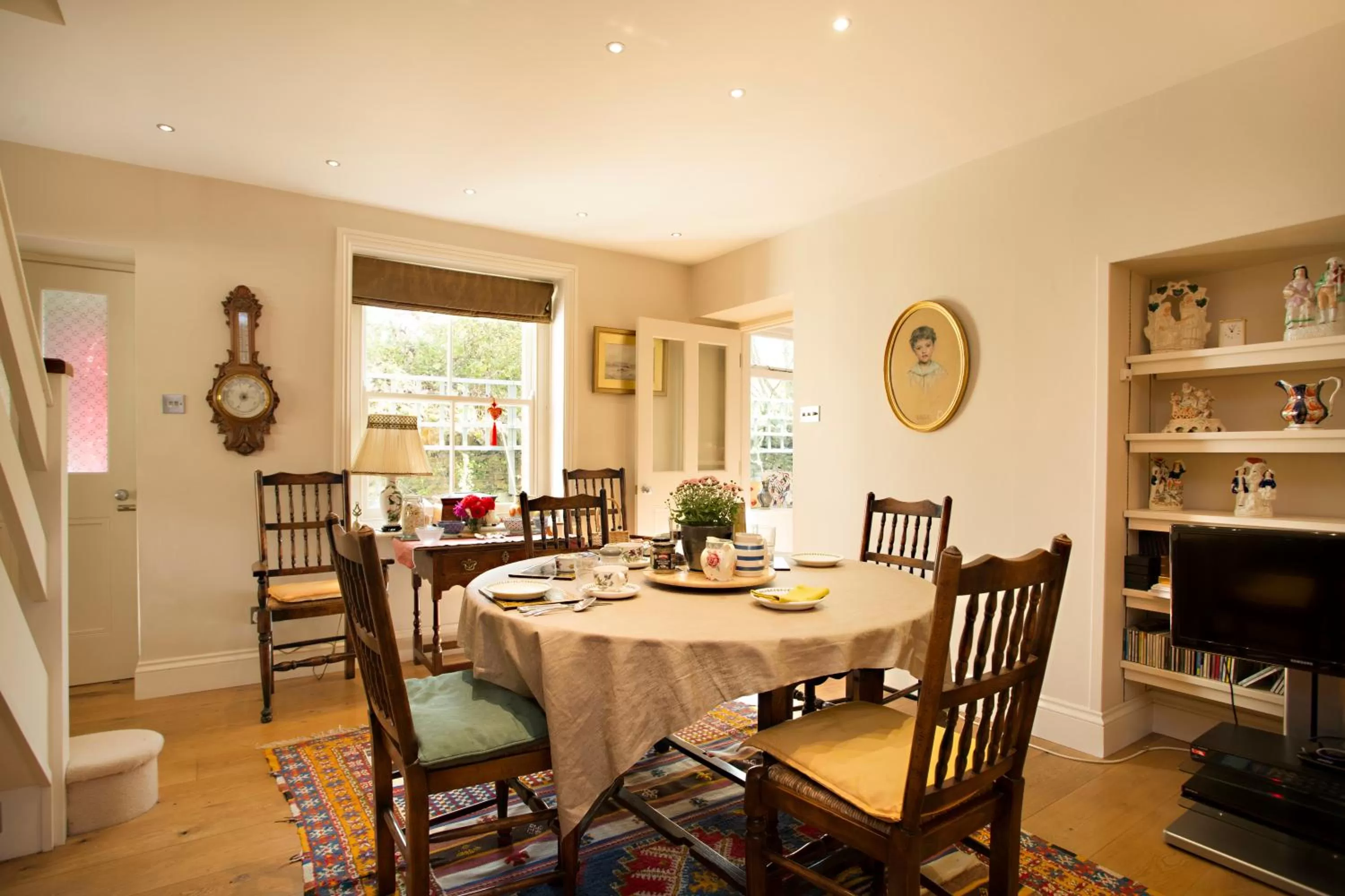 Double Room with Private Bathroom in Turks Hall