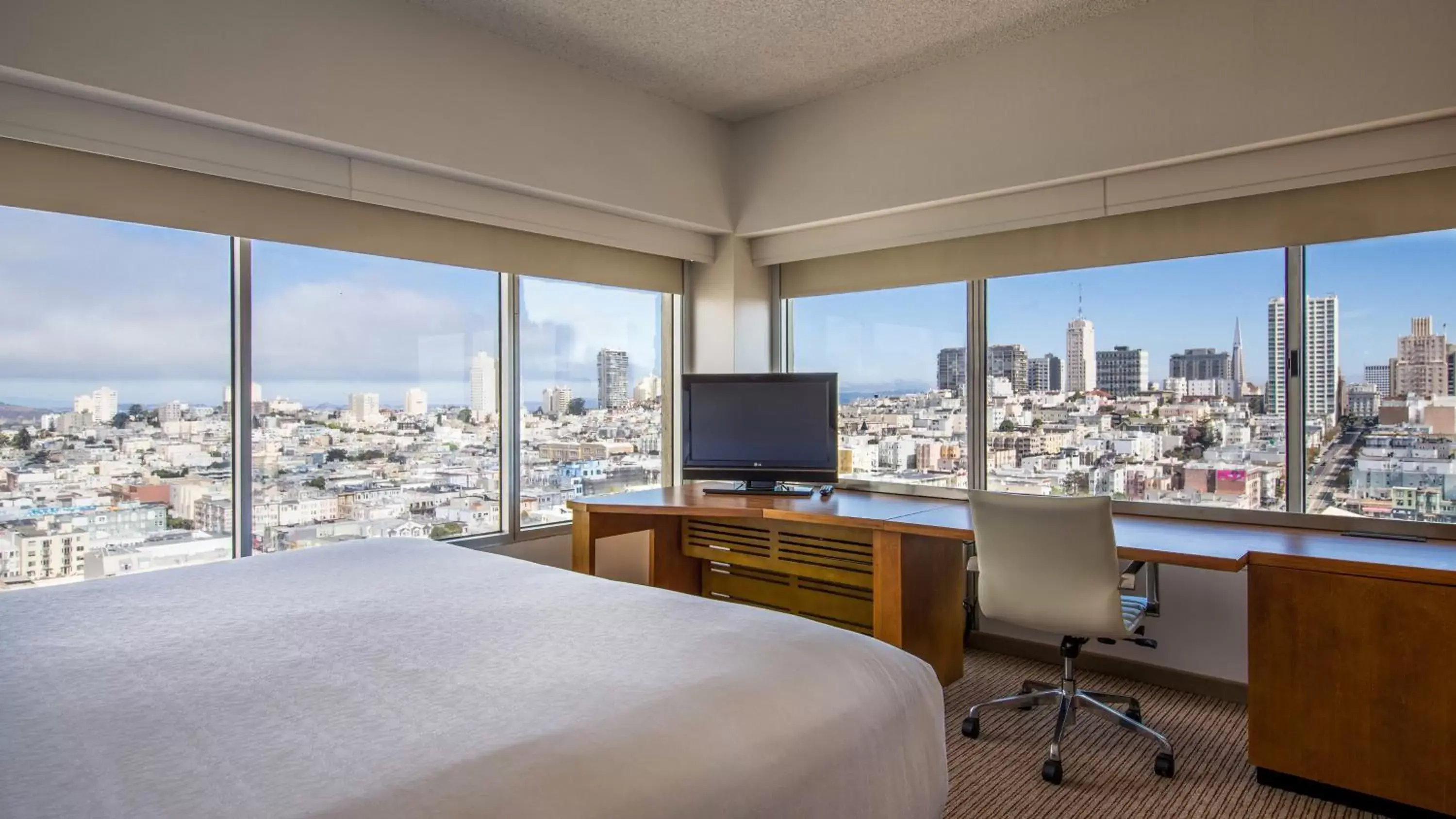 Photo of the whole room in Holiday Inn San Francisco - Golden Gateway, an IHG Hotel with no Resort Fee