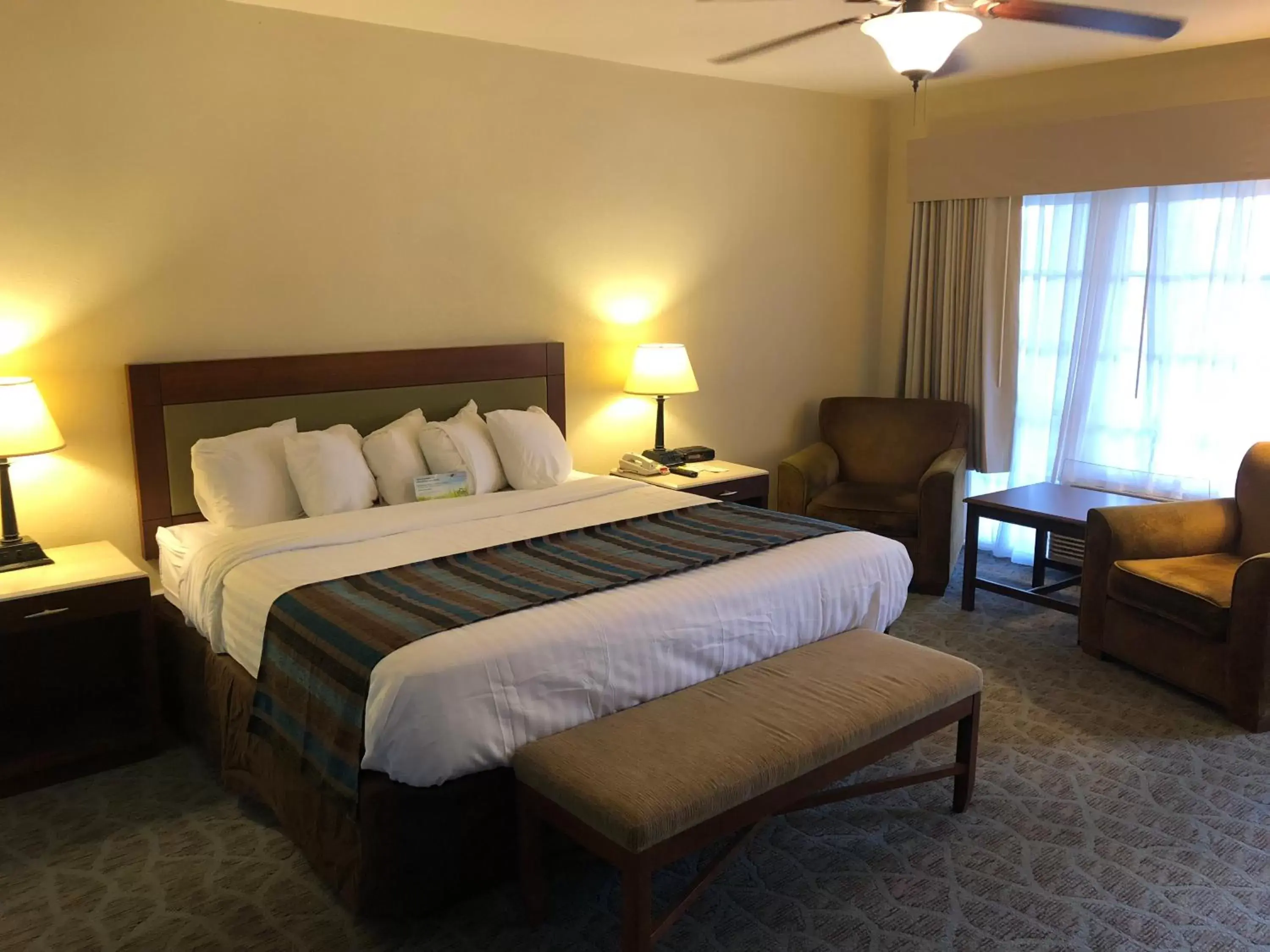 Bed in Days Inn by Wyndham Natchez