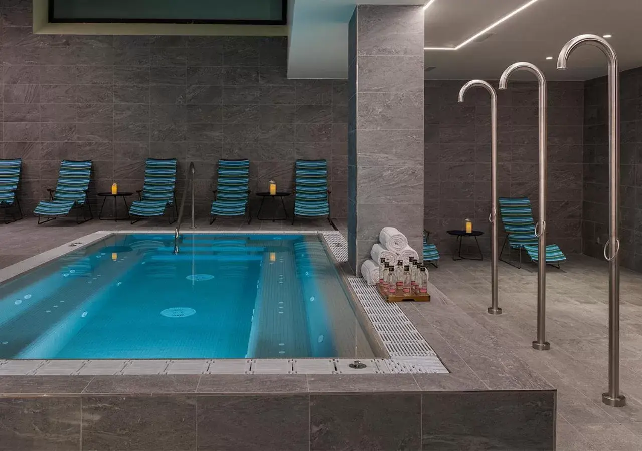 Spa and wellness centre/facilities, Swimming Pool in Axel Hotel San Sebastián - Adults Only