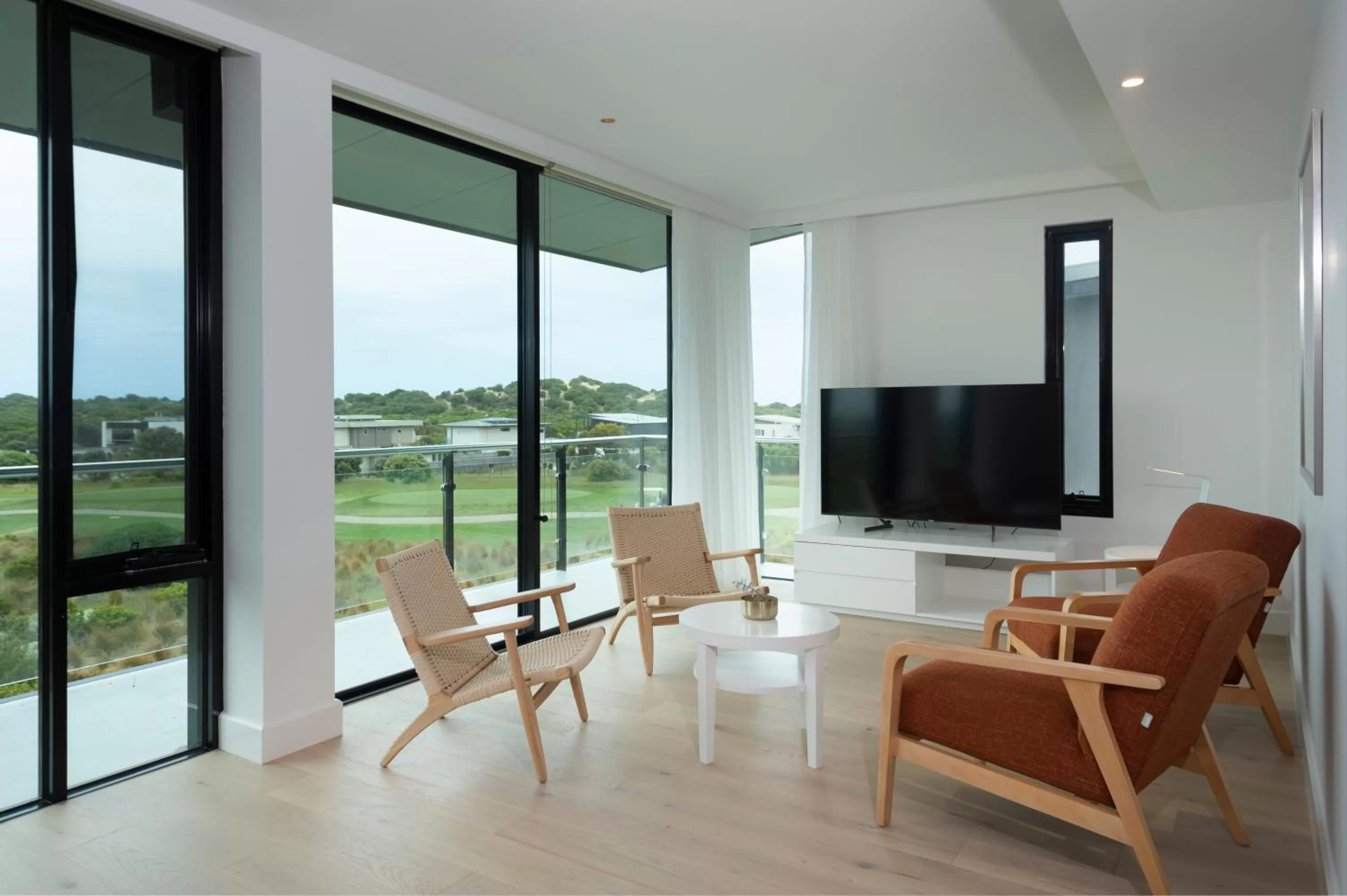 TV and multimedia in The Sands Torquay