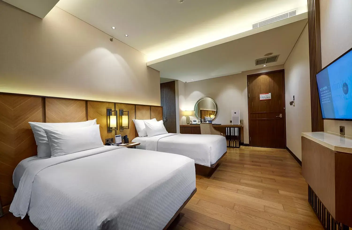 Bed in Golden Tulip Holland Resort Batu