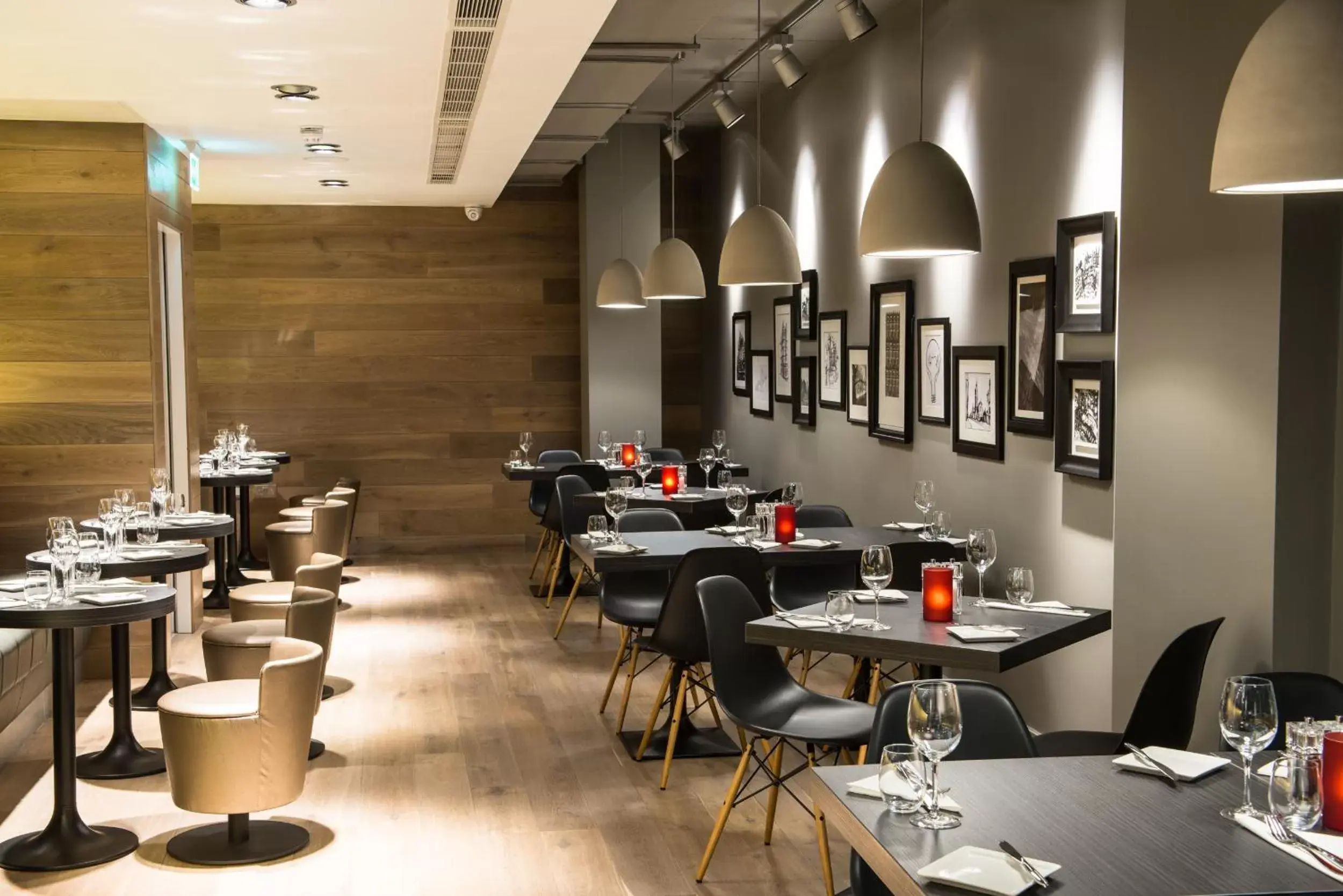 Restaurant/Places to Eat in ibis Edinburgh Centre South Bridge – Royal Mile