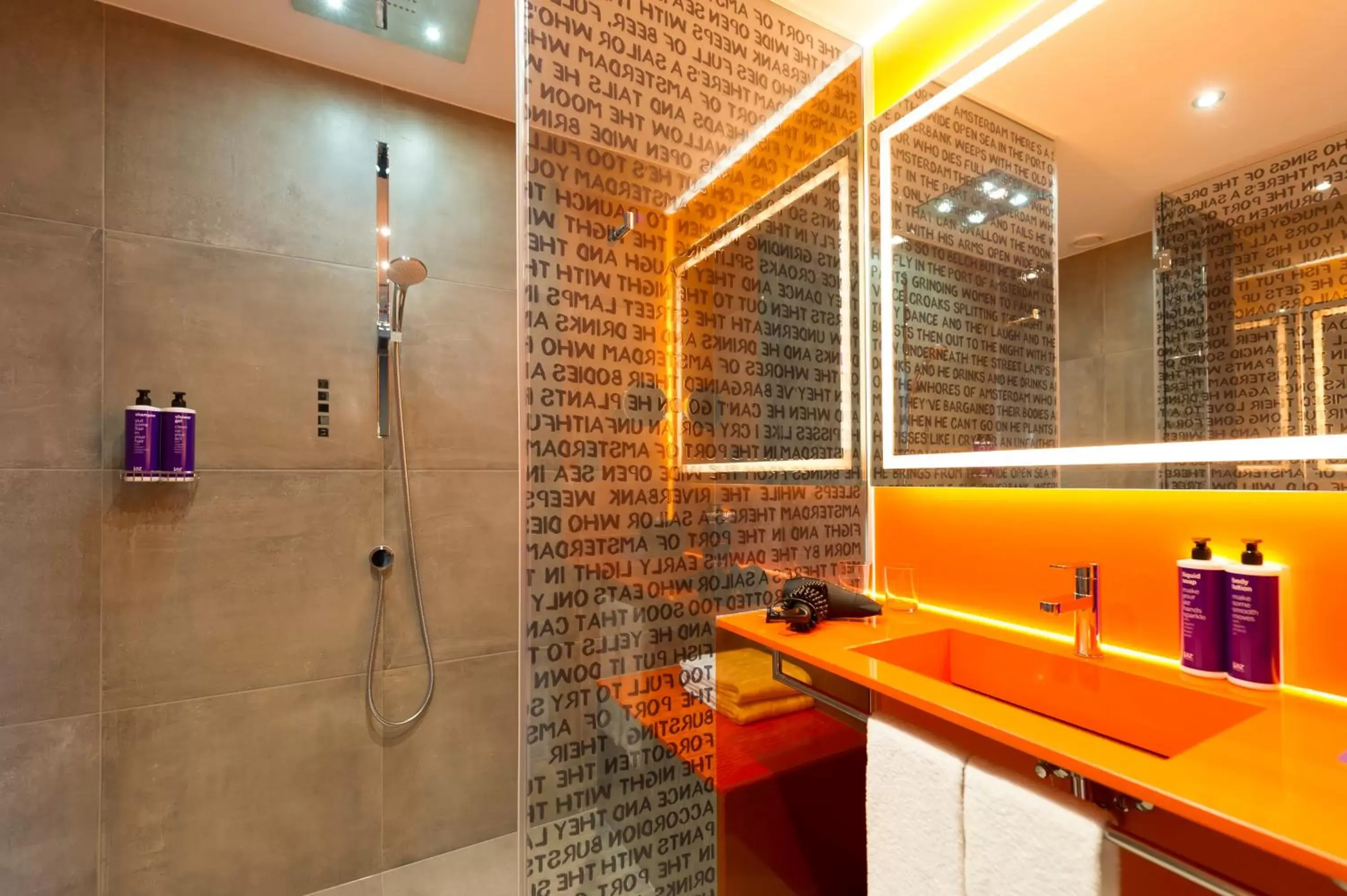 Shower, Bathroom in Jaz in the City Amsterdam