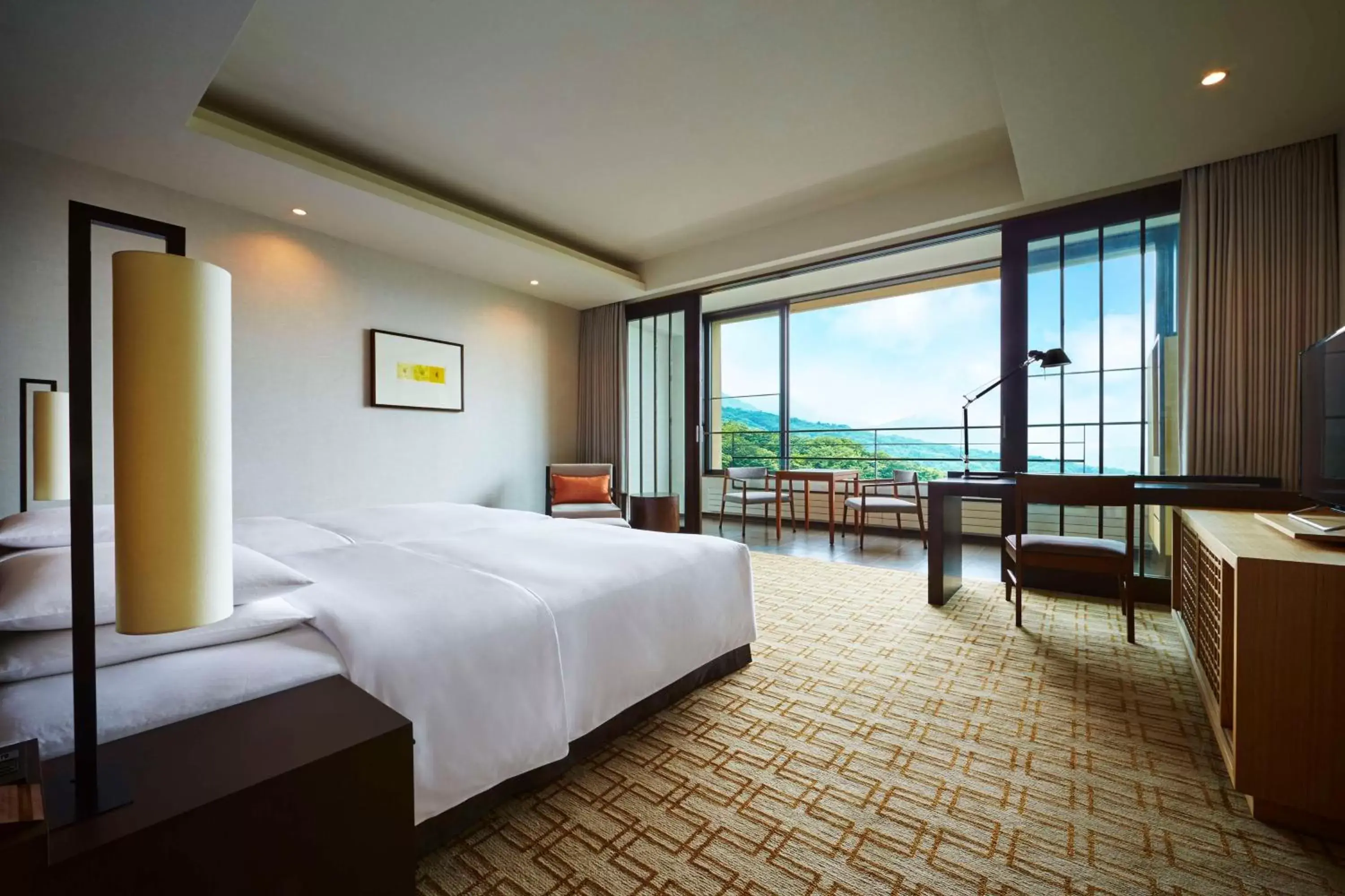 Bedroom in Hyatt Regency Hakone Resort and Spa