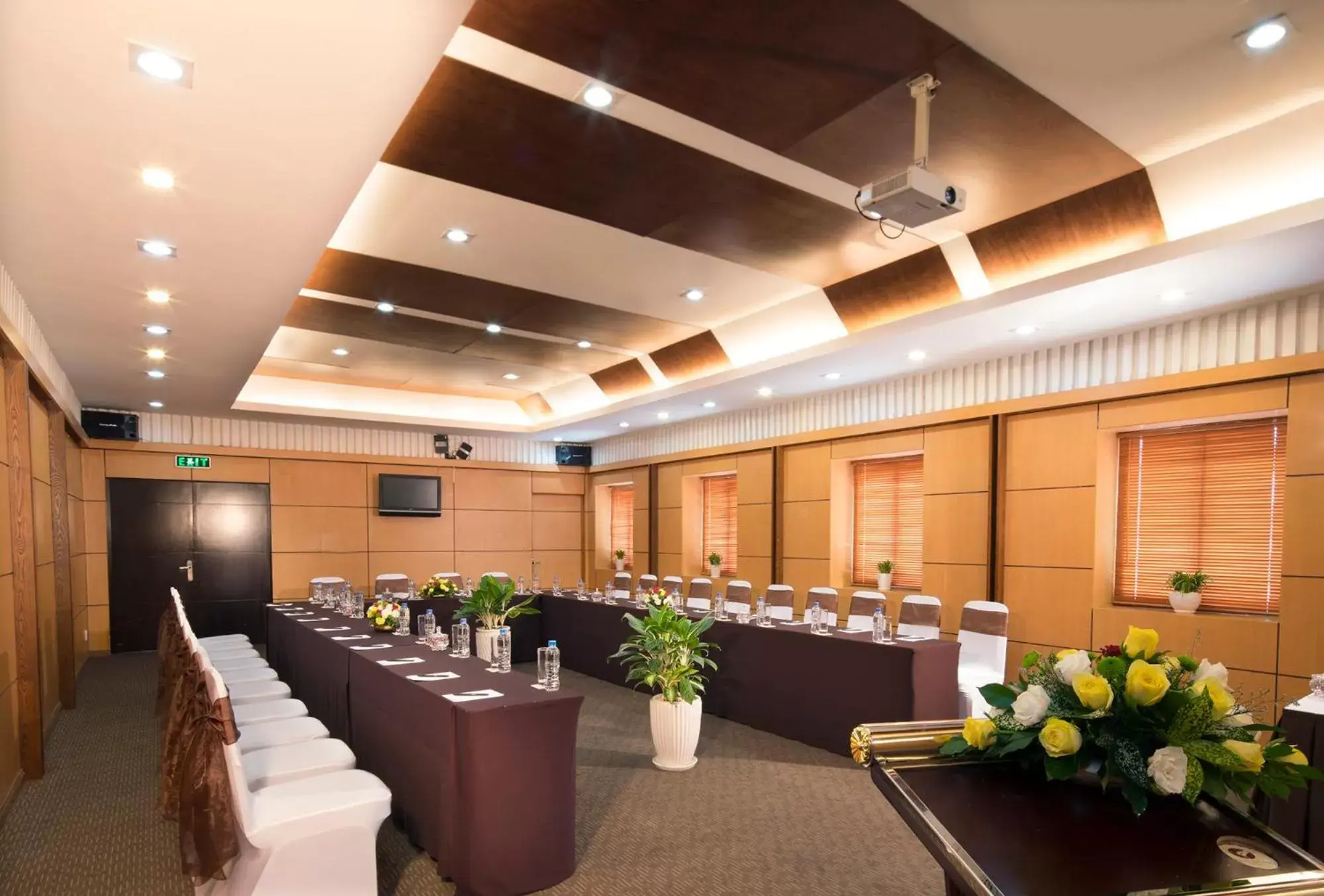 Banquet/Function facilities in Vien Dong Hotel