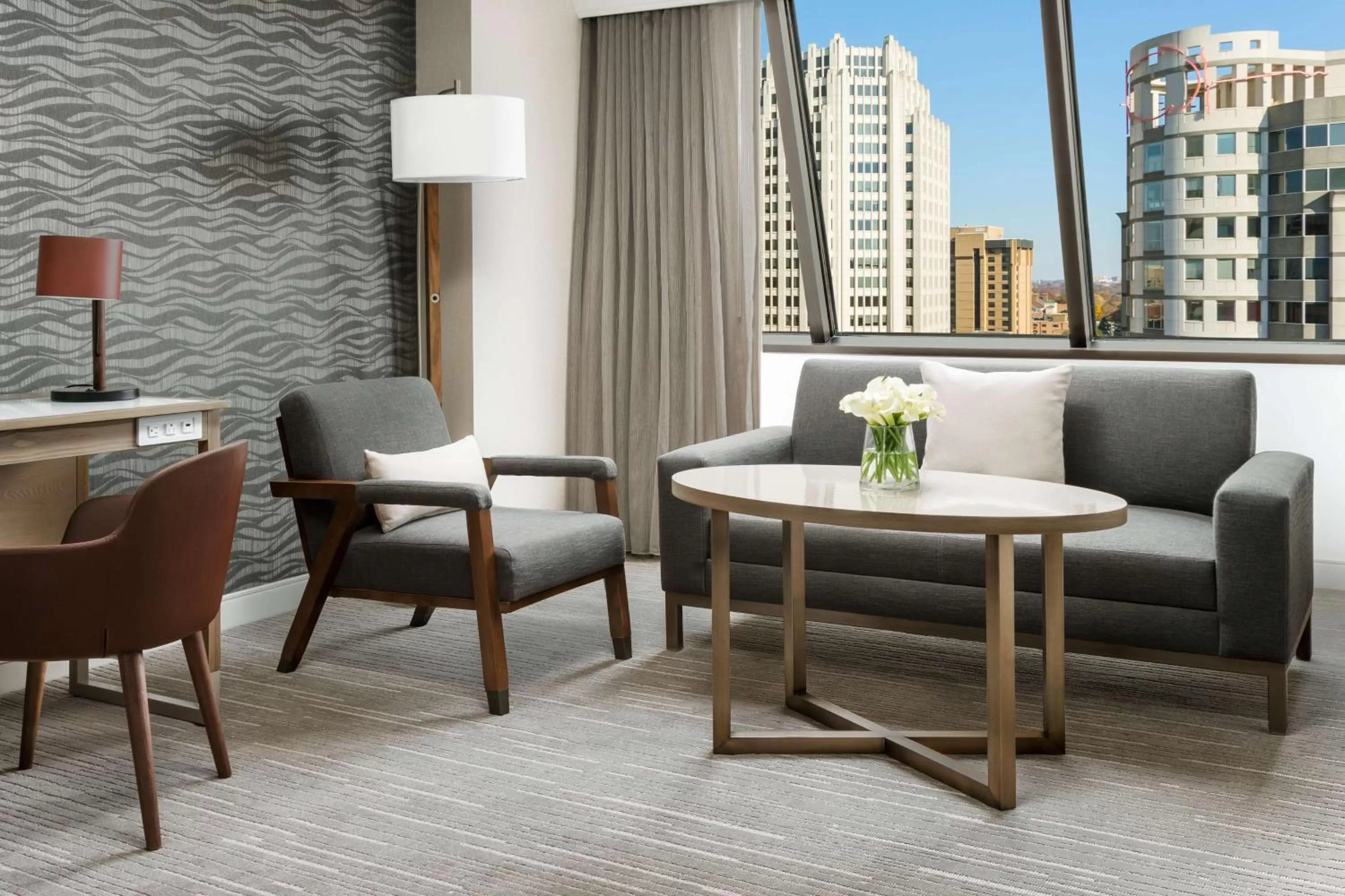 Photo of the whole room in Hyatt Regency Bethesda near Washington D.C.