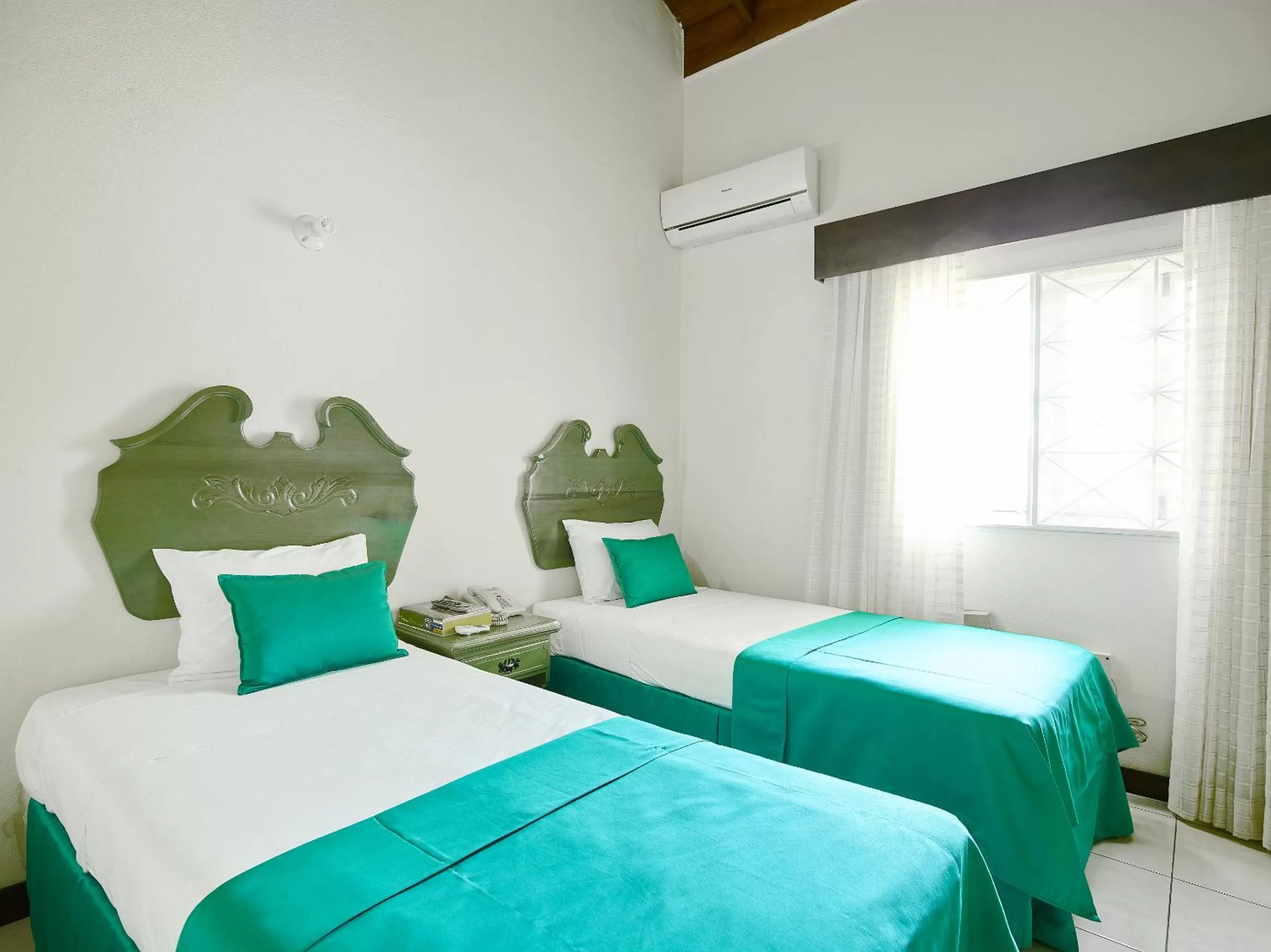 Bed in Shirley Retreat