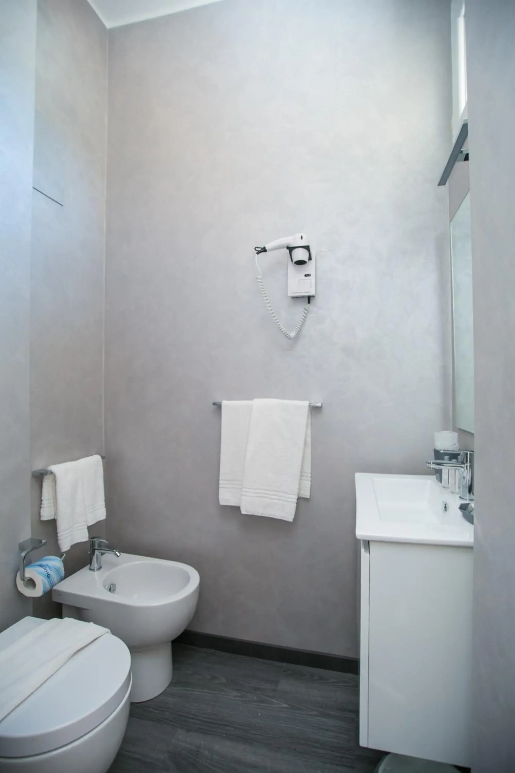 Bathroom in Hotel La Torraccia