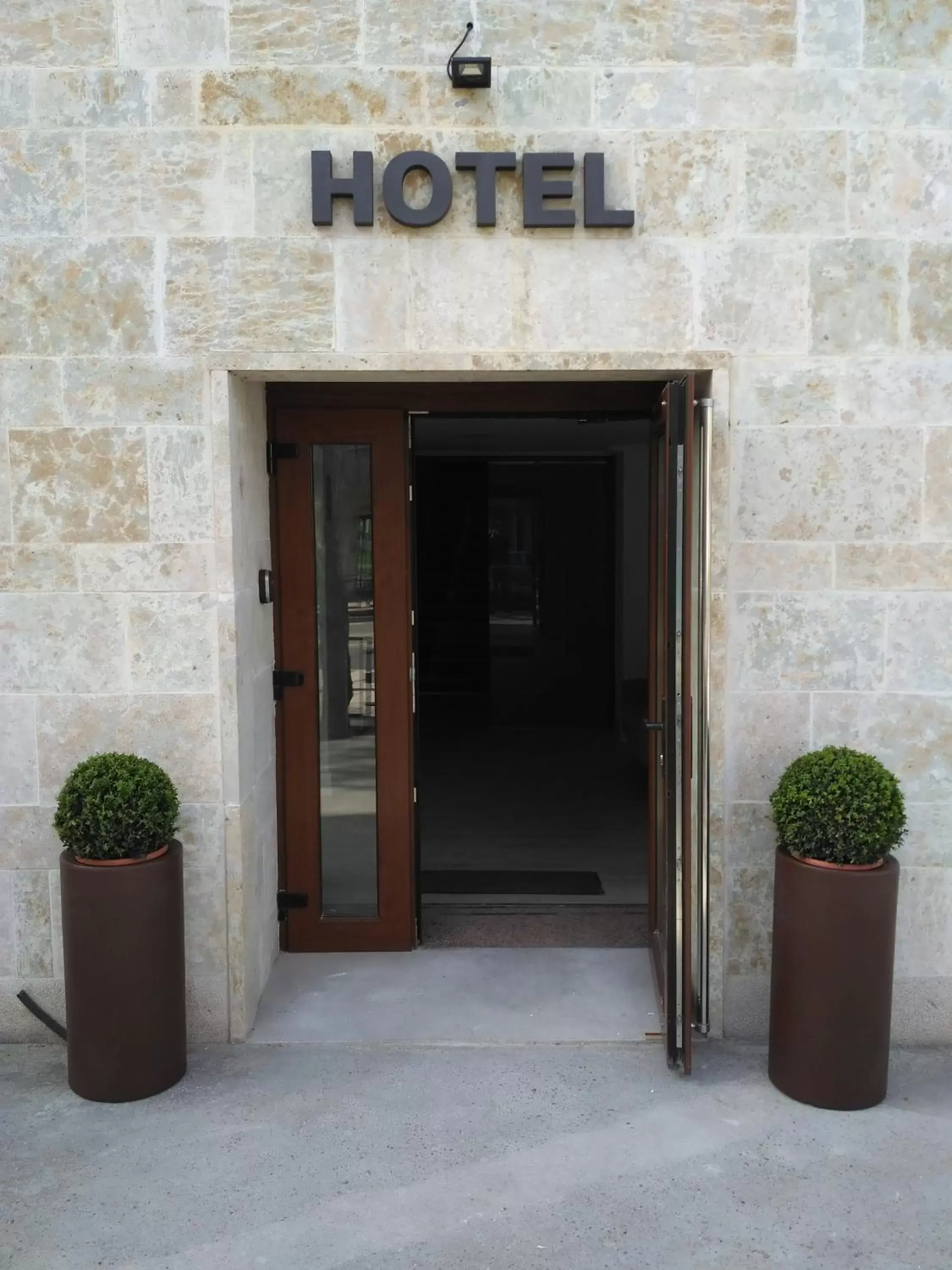 Facade/entrance in Hotel Puerta Ciudad Rodrigo