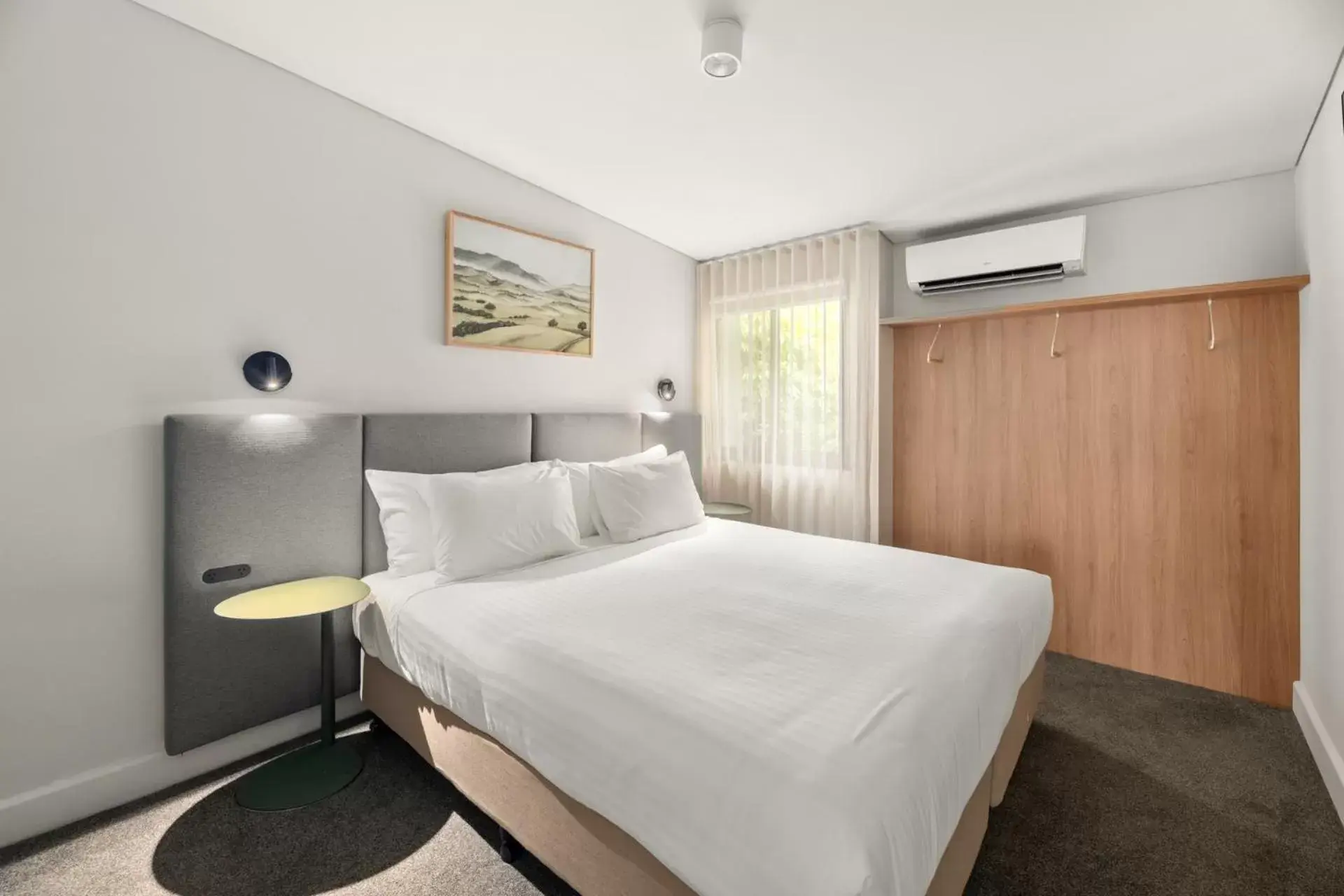 Bedroom, Bed in Balgownie Estate Yarra Valley Bedroom, Bed in Balgownie Estate Yarra Valley