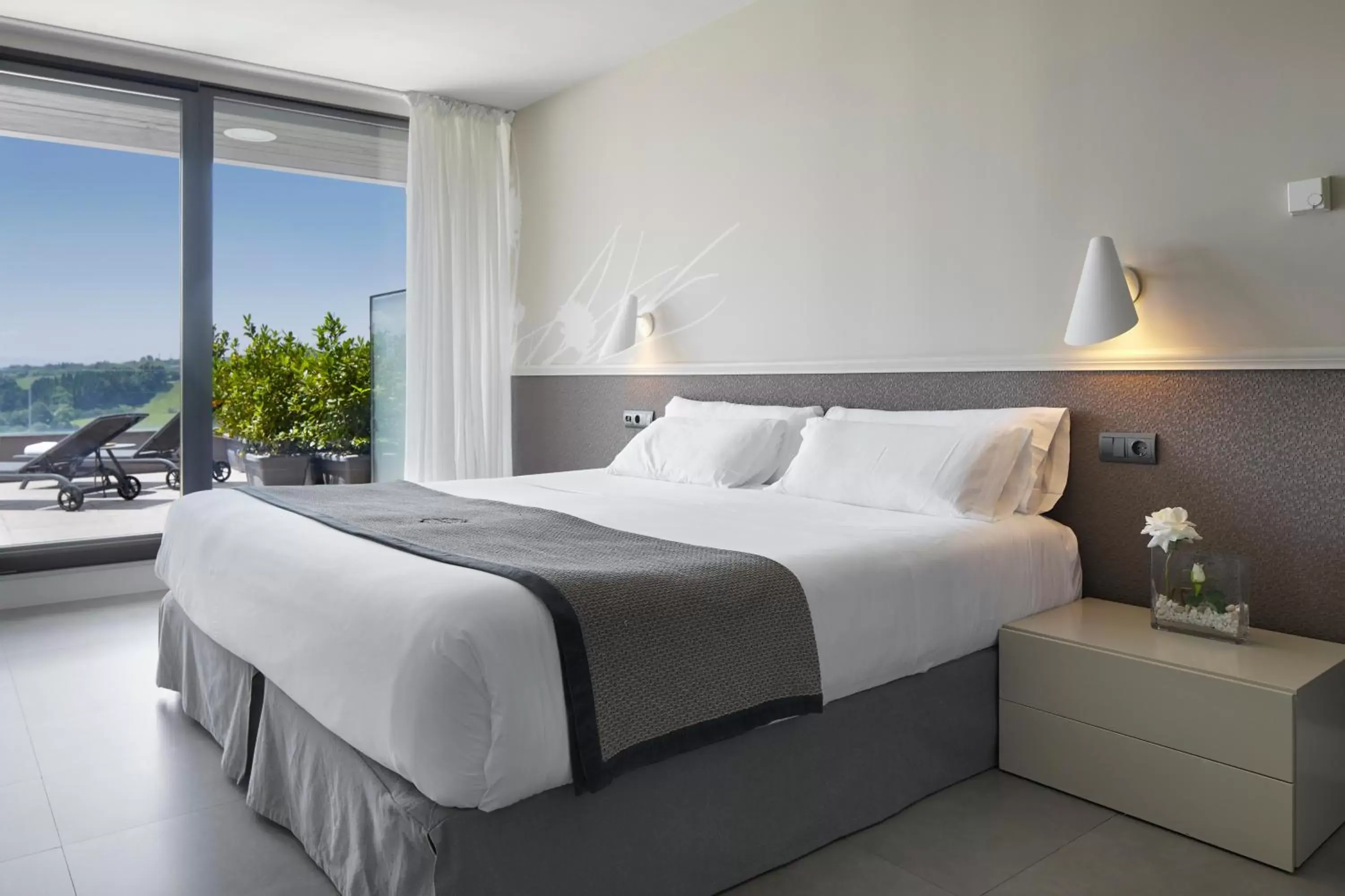 Bedroom, Bed in Irenaz Resort Apartamentos