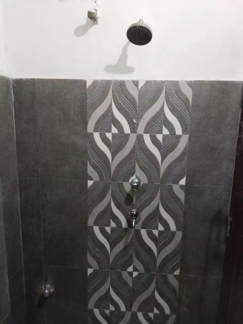 Bathroom in Hotel Airlines