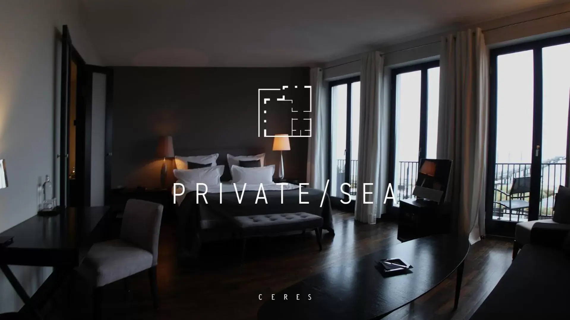 PRIVATE / SEA in CERES am Meer