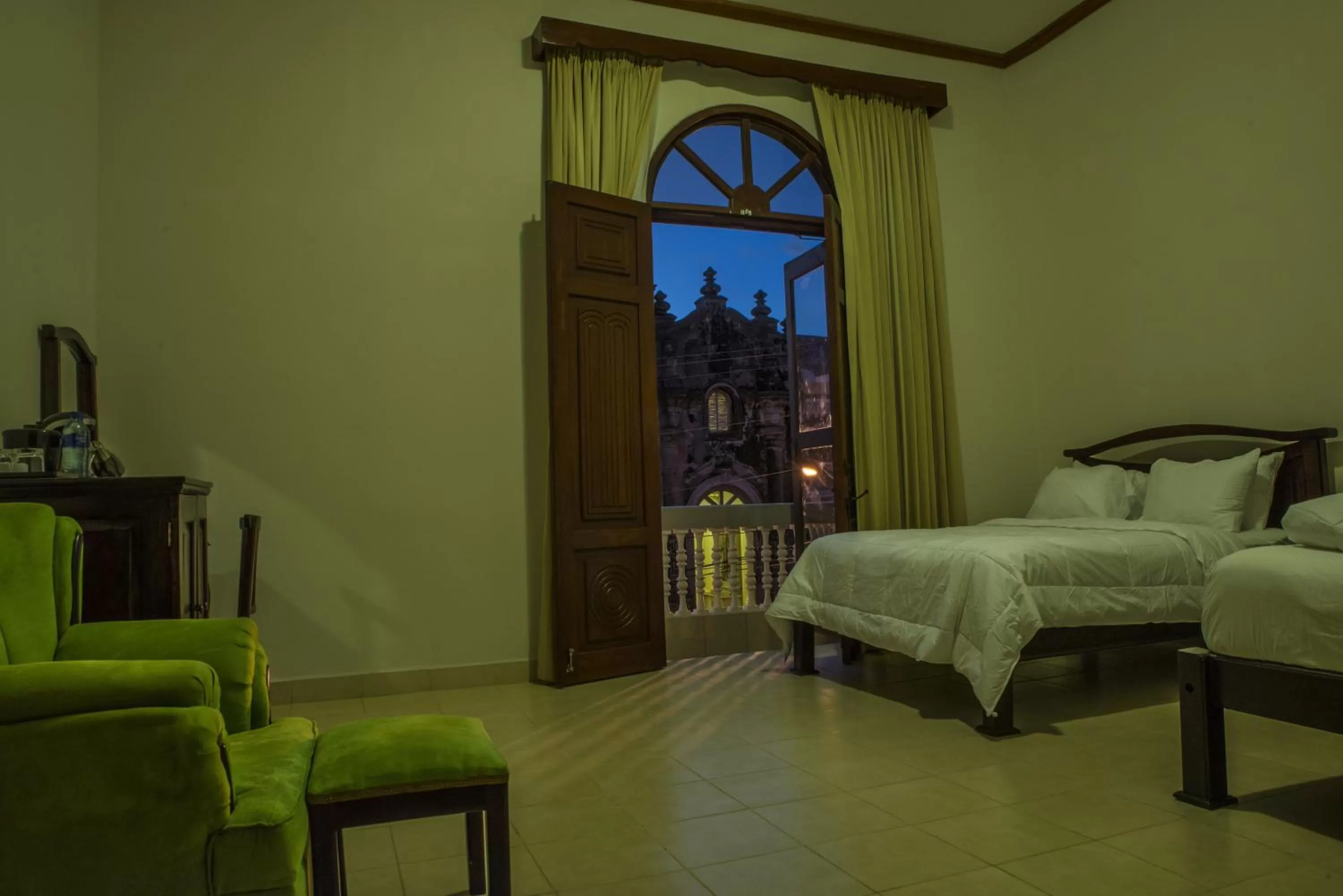 Photo of the whole room, Bed in Hotel Real La Merced