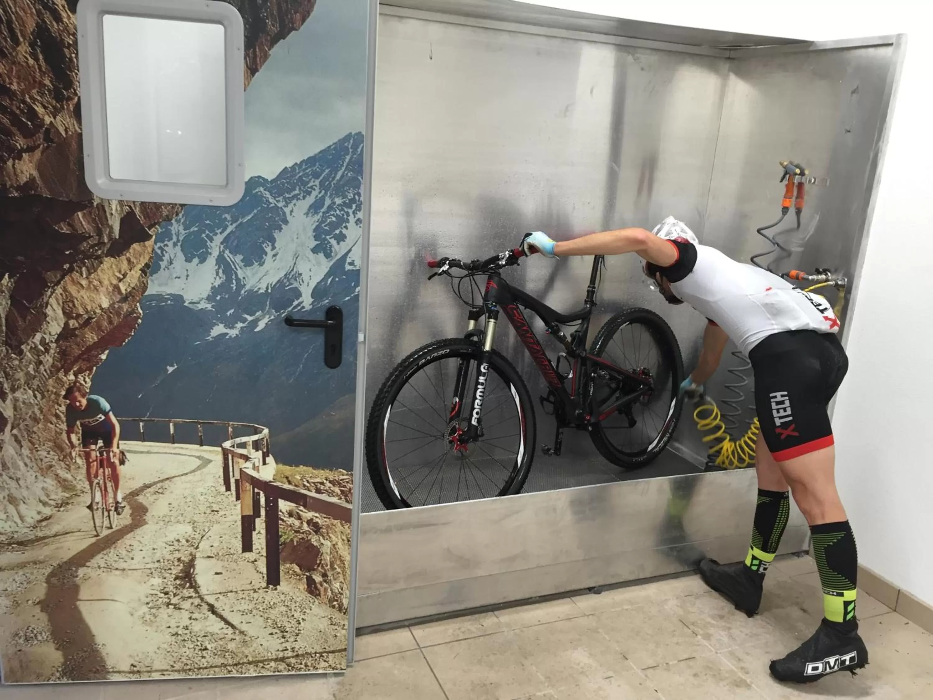 Cycling in Hotel Garni Pegrà