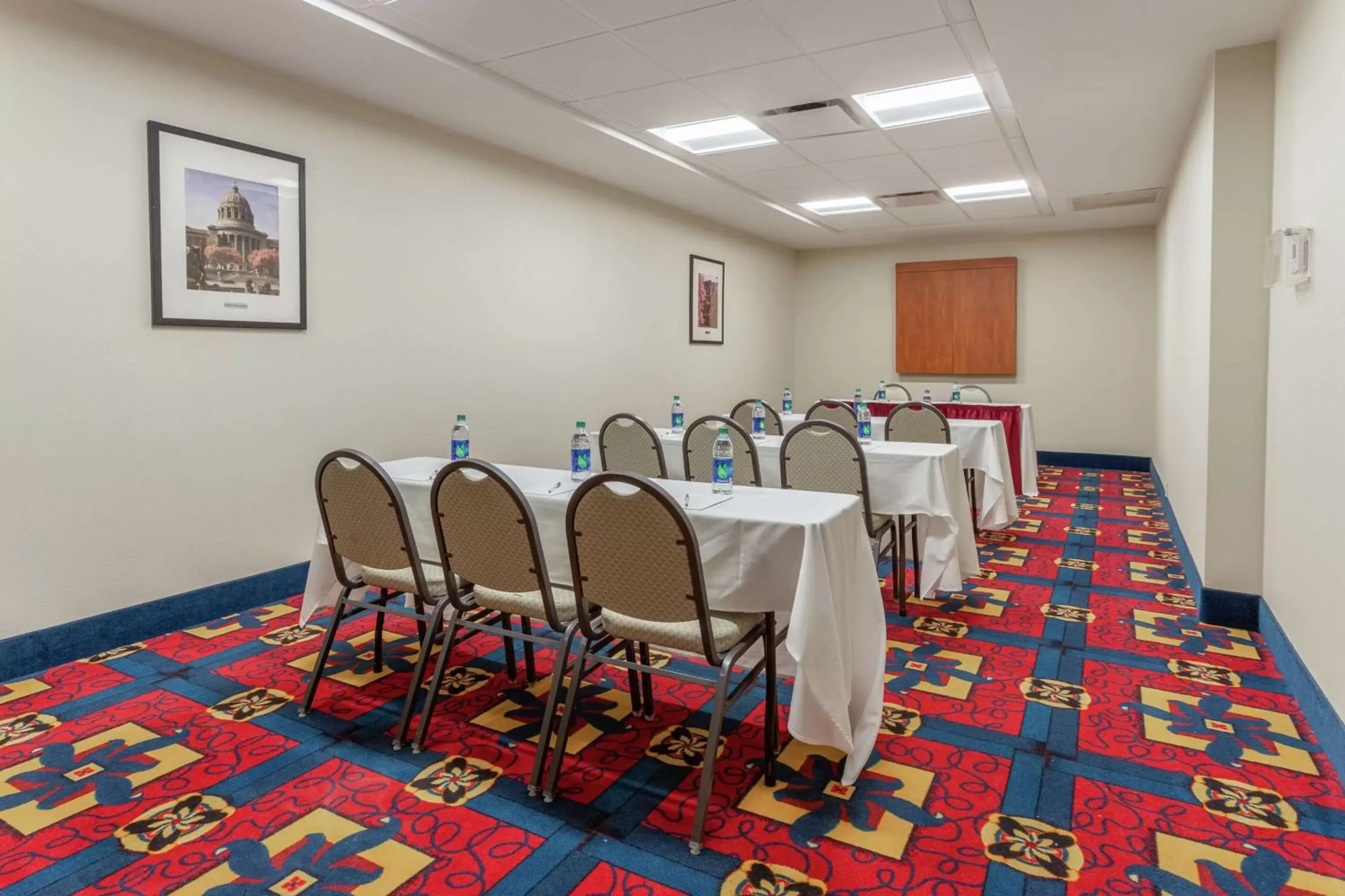 Meeting/conference room in Hampton Inn Jefferson City at Capital Mall