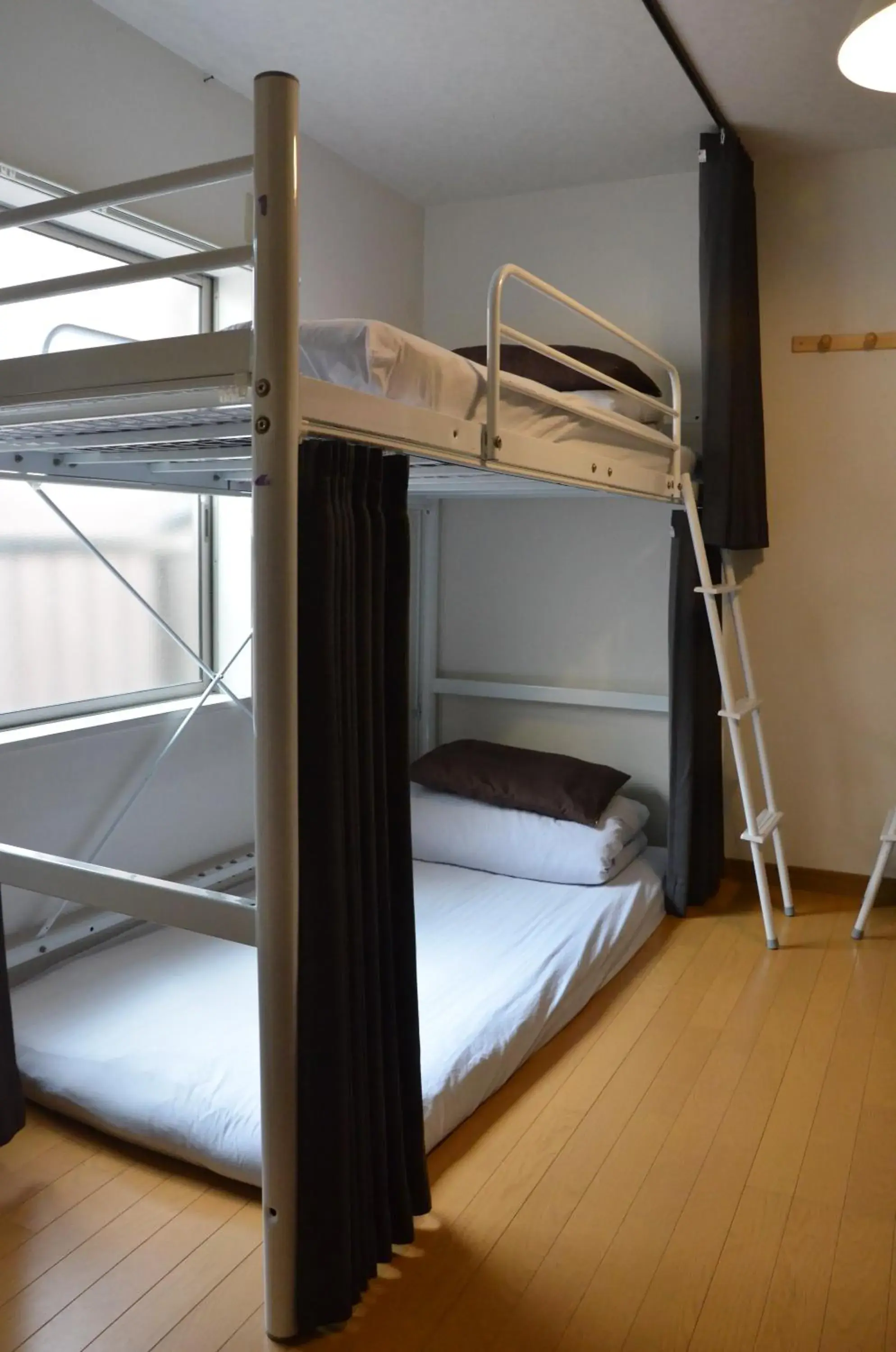 Bunk Bed in Peace House Abeno