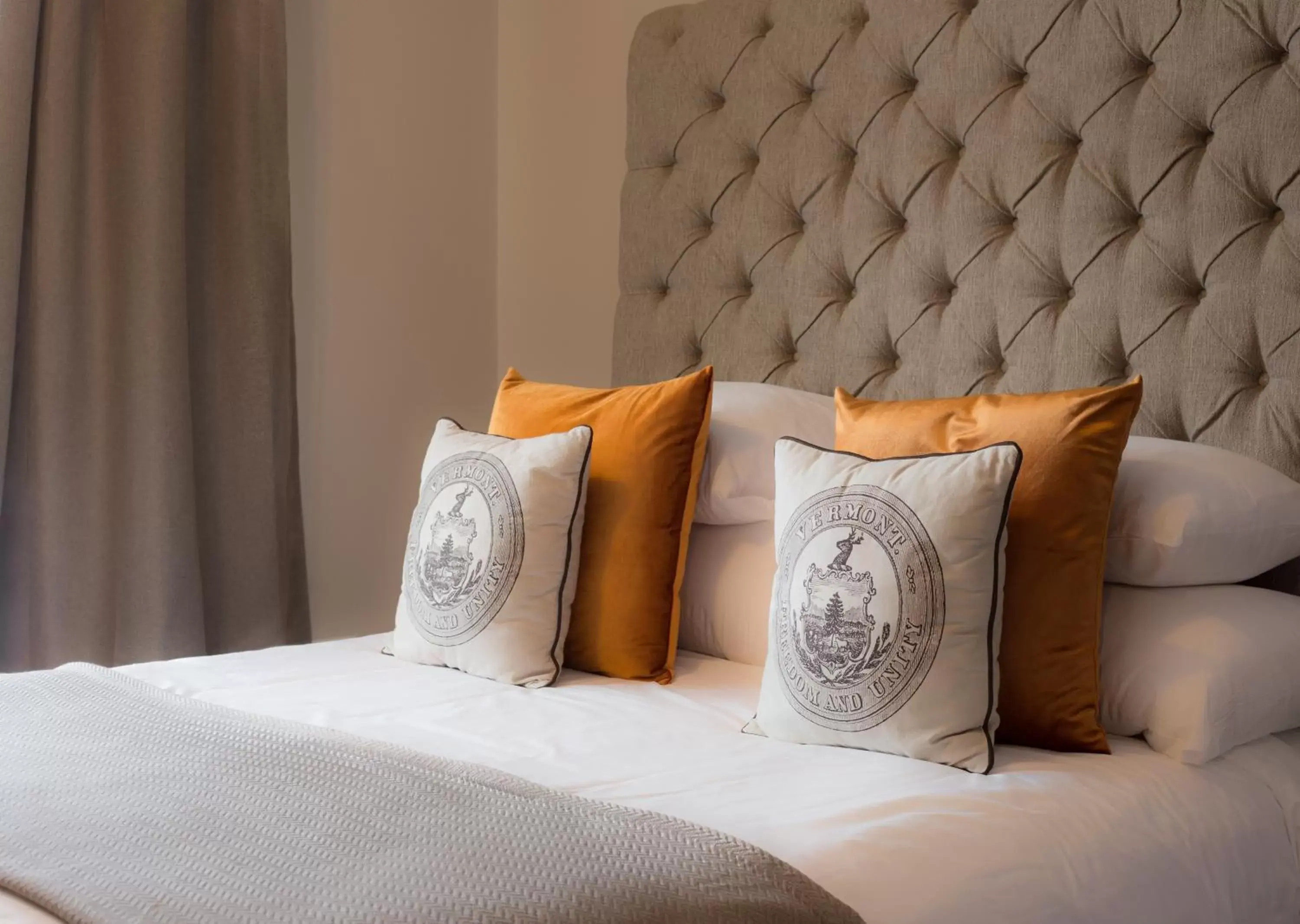 River View Handicap Accessible King Room in 506 On the River Inn Woodstock River View Handicap Accessible King Room in 506 On the River Inn Woodstock