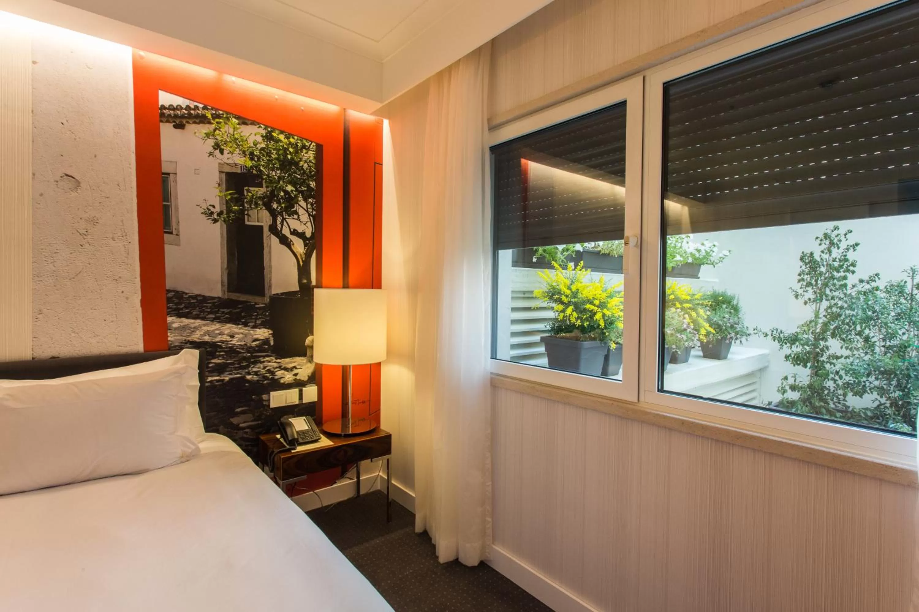 Decorative detail, Bed in Olissippo Saldanha