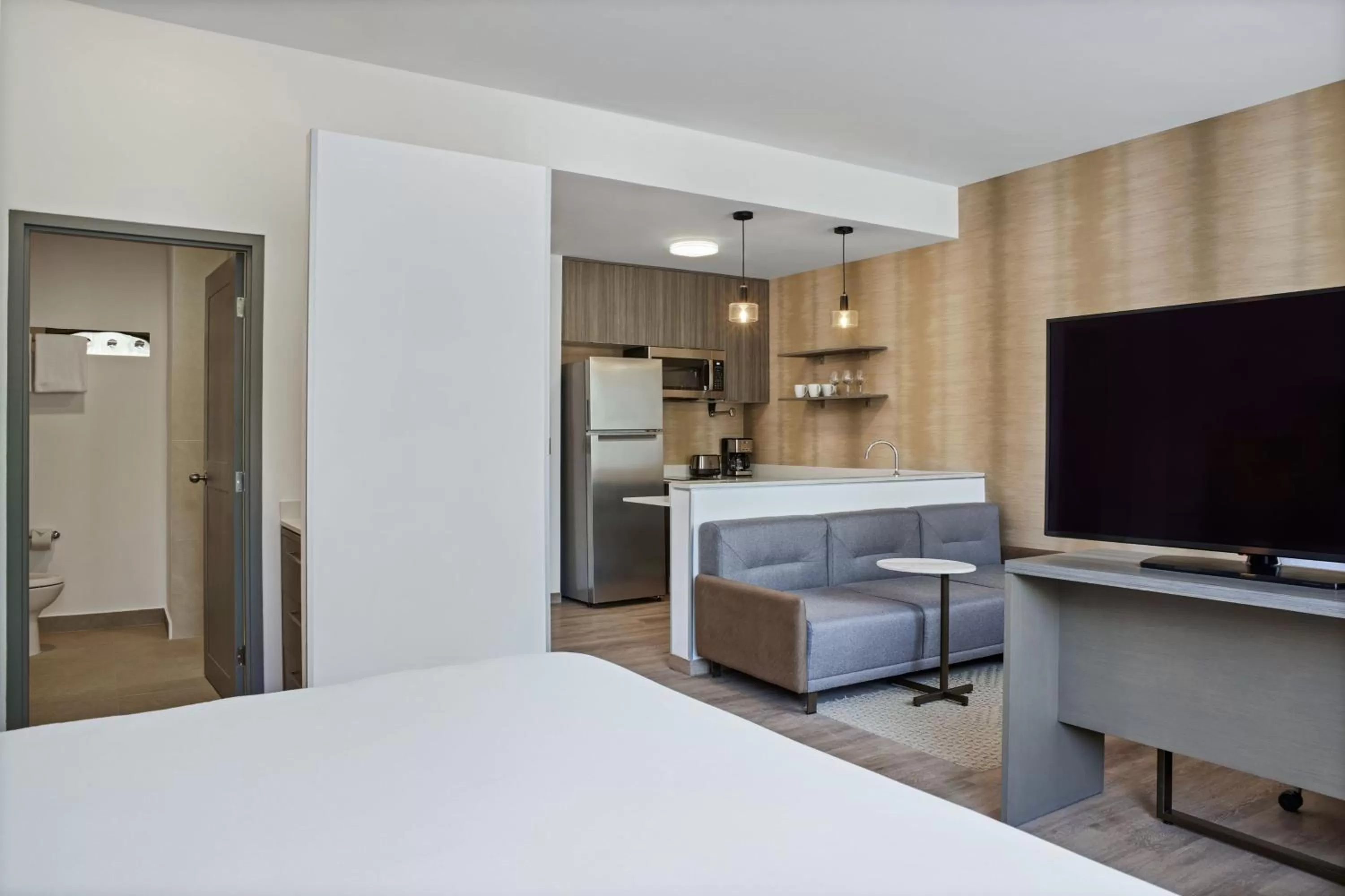 Photo of the whole room, Bed in Residence Inn by Marriott Playa del Carmen