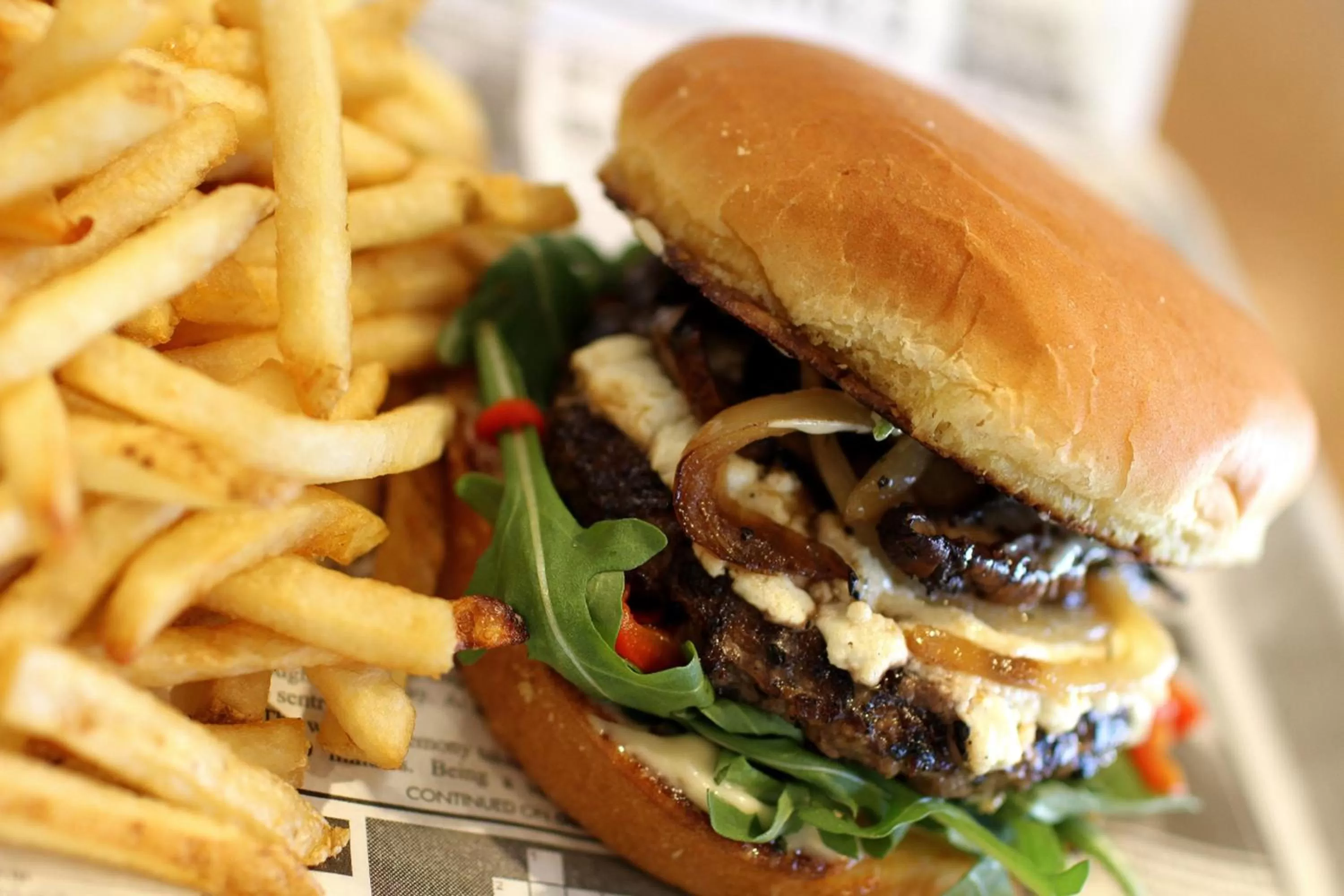 Restaurant/places to eat in Holiday Inn Omaha Downtown - Waterpark by IHG