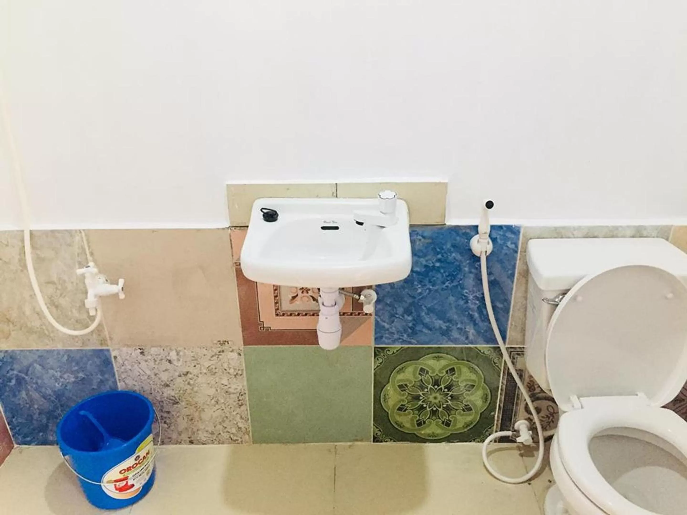 bidet in Gaea's Apartments