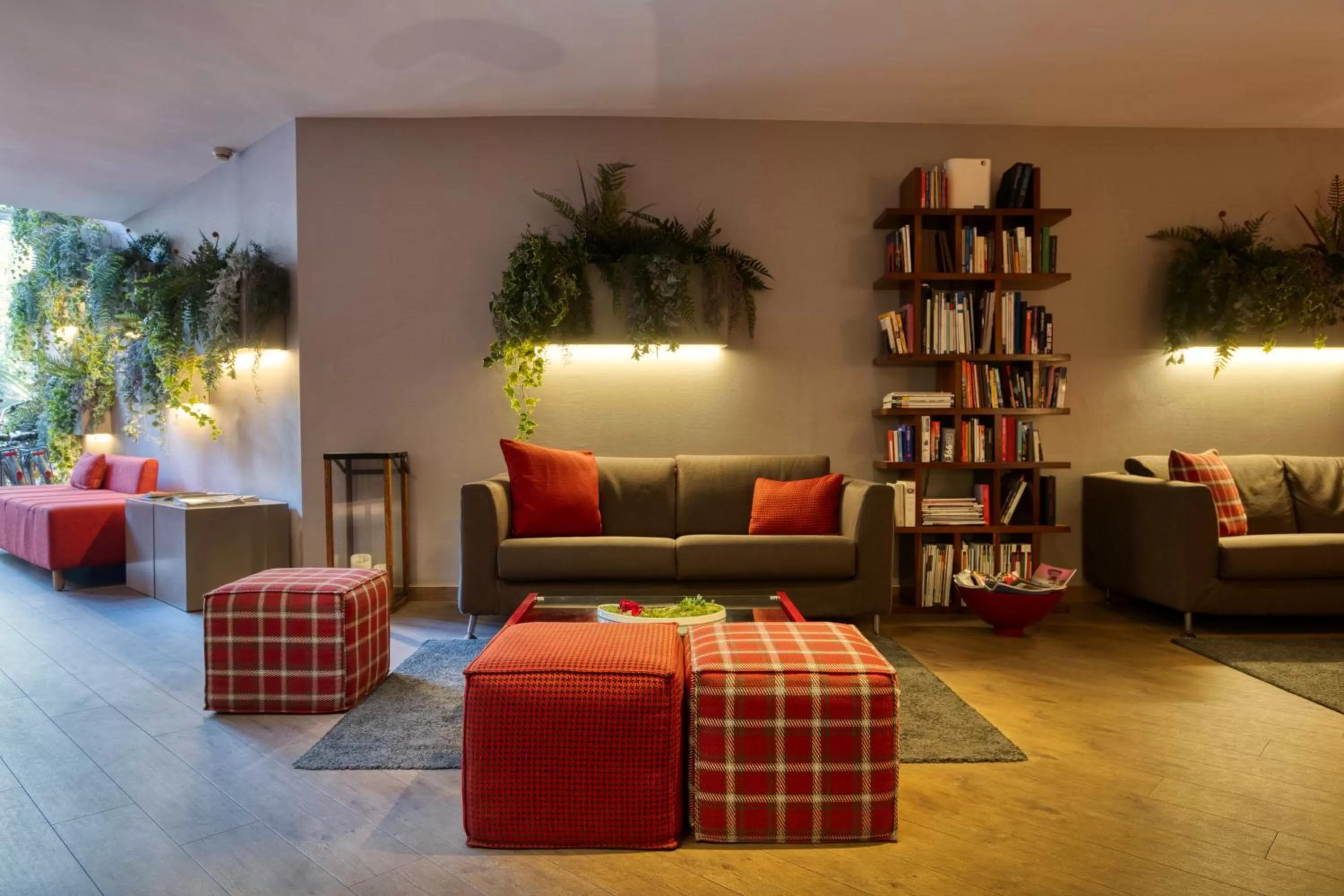 Lobby or reception in Hotel America Barcelona