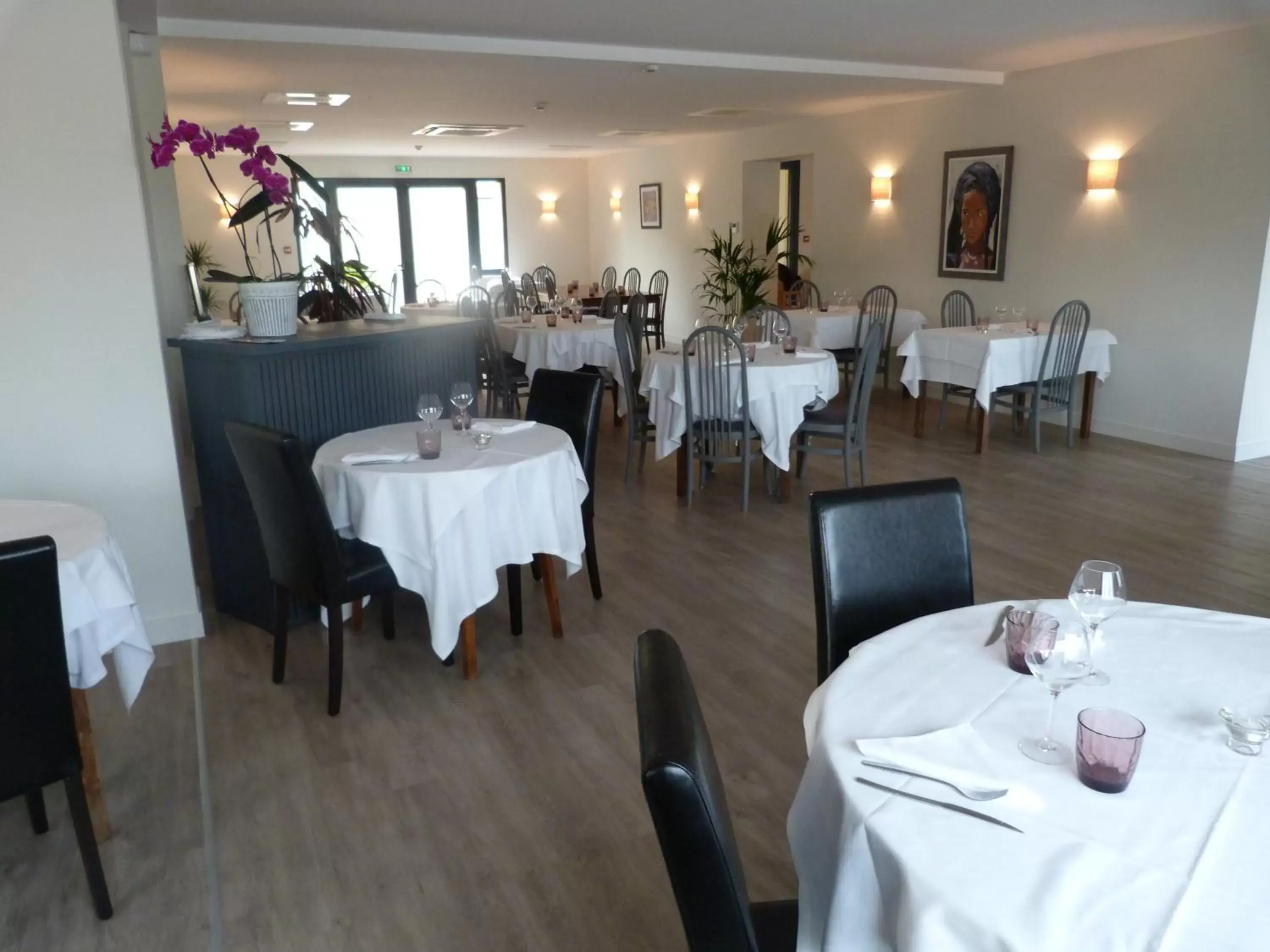 Restaurant/Places to Eat in Logis La Bourrine