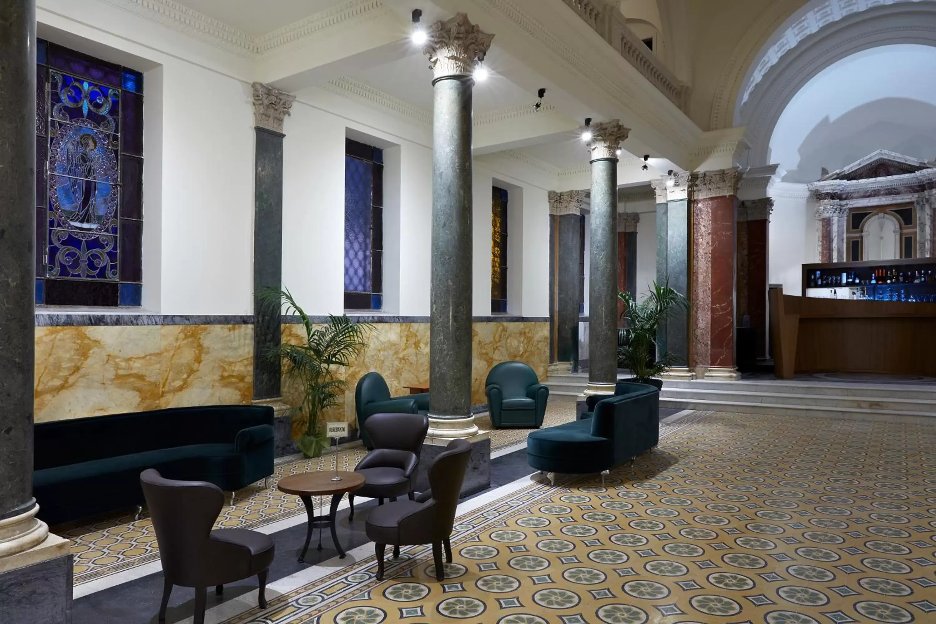 Lobby or reception in Hotel The Building Lobby or reception in Hotel The Building