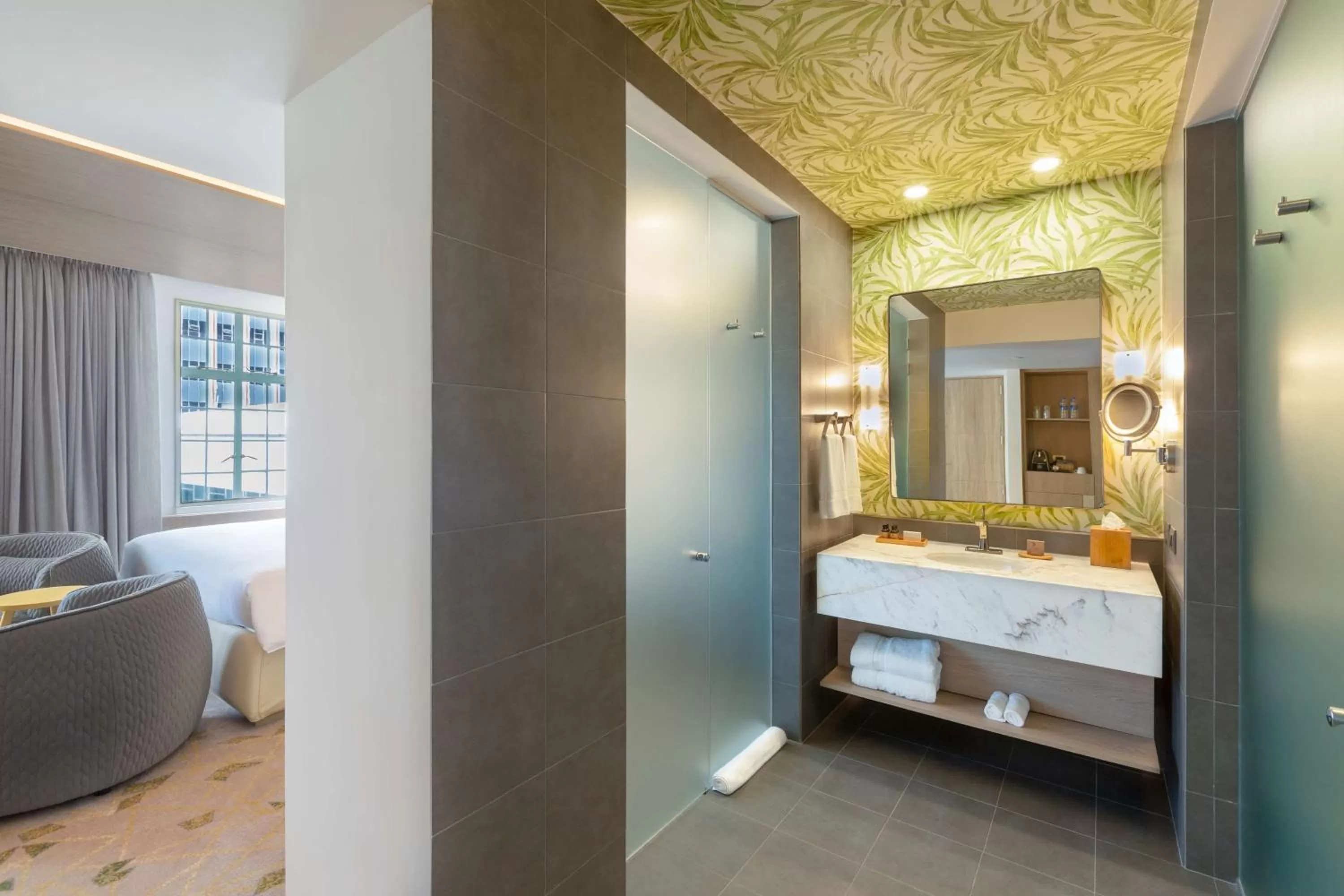 Bathroom, Bed in Gran Hotel Costa Rica, Curio Collection By Hilton