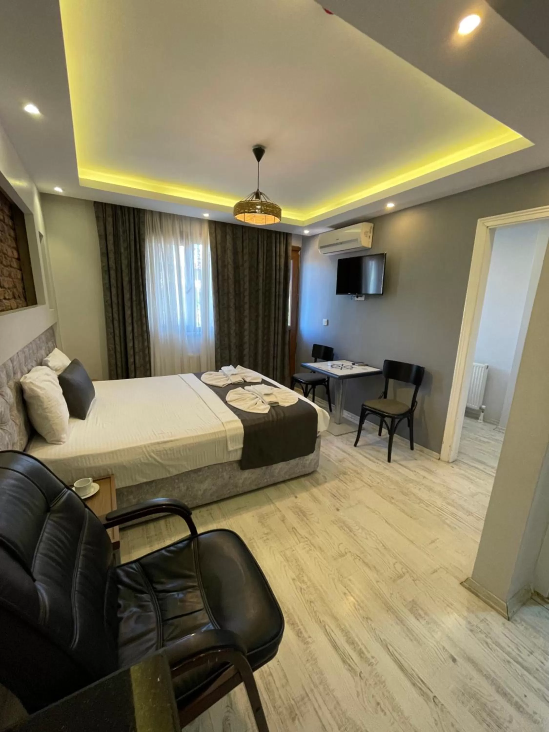 Bed in Arat Apartments