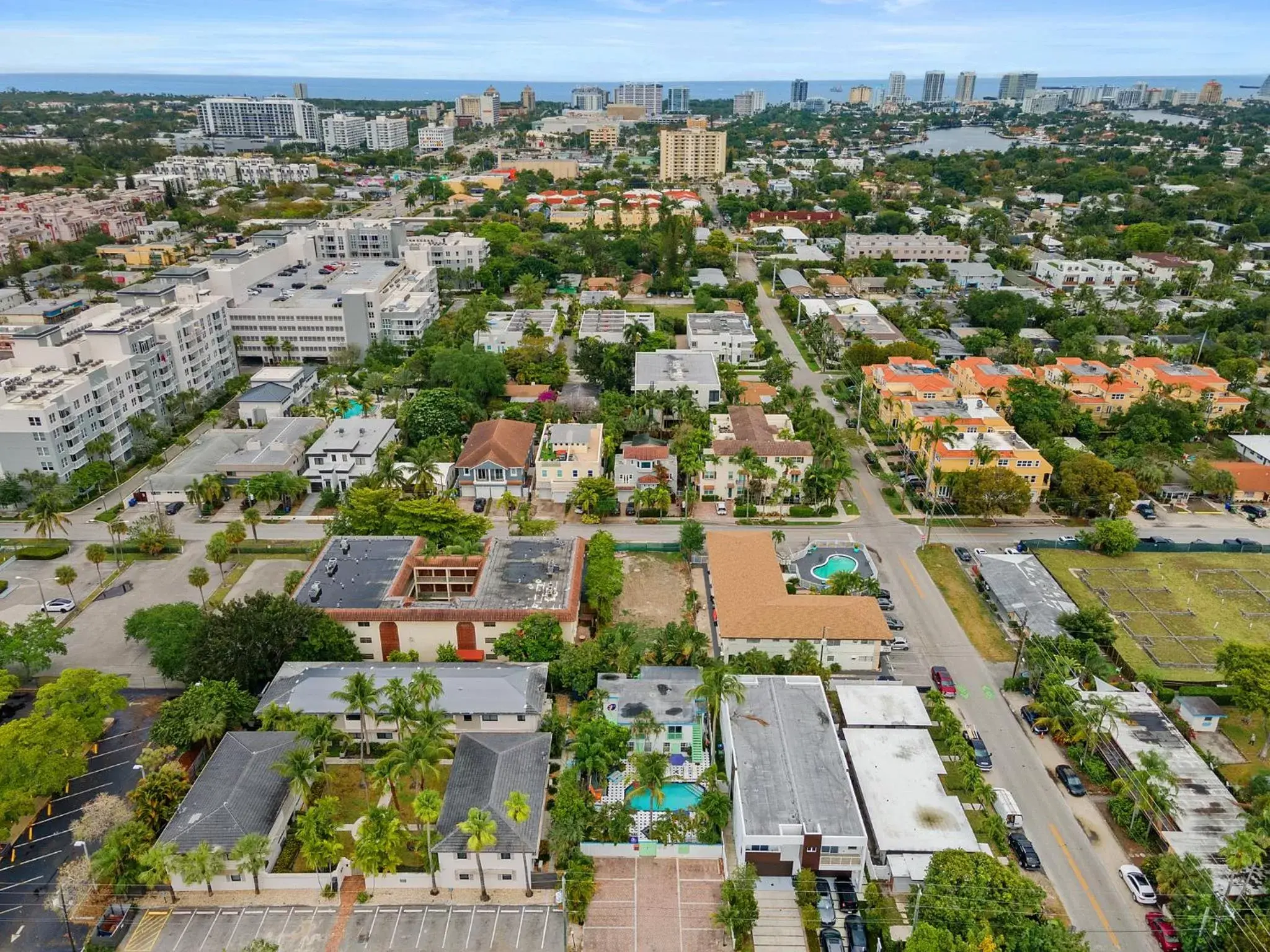 Property building, Bird's-eye View in Las Olas Guest House