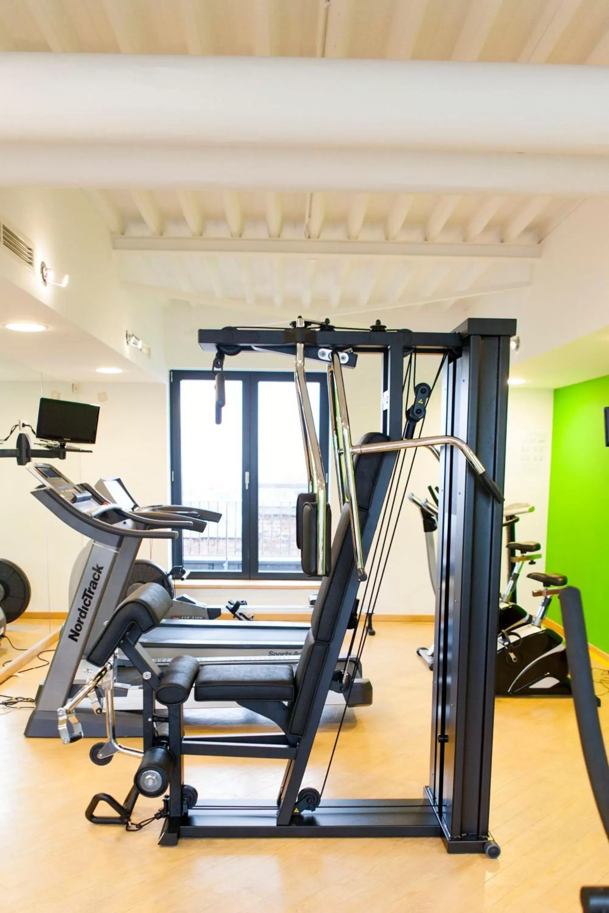 Fitness centre/facilities, Fitness Center/Facilities in Hotel Le Chatelain