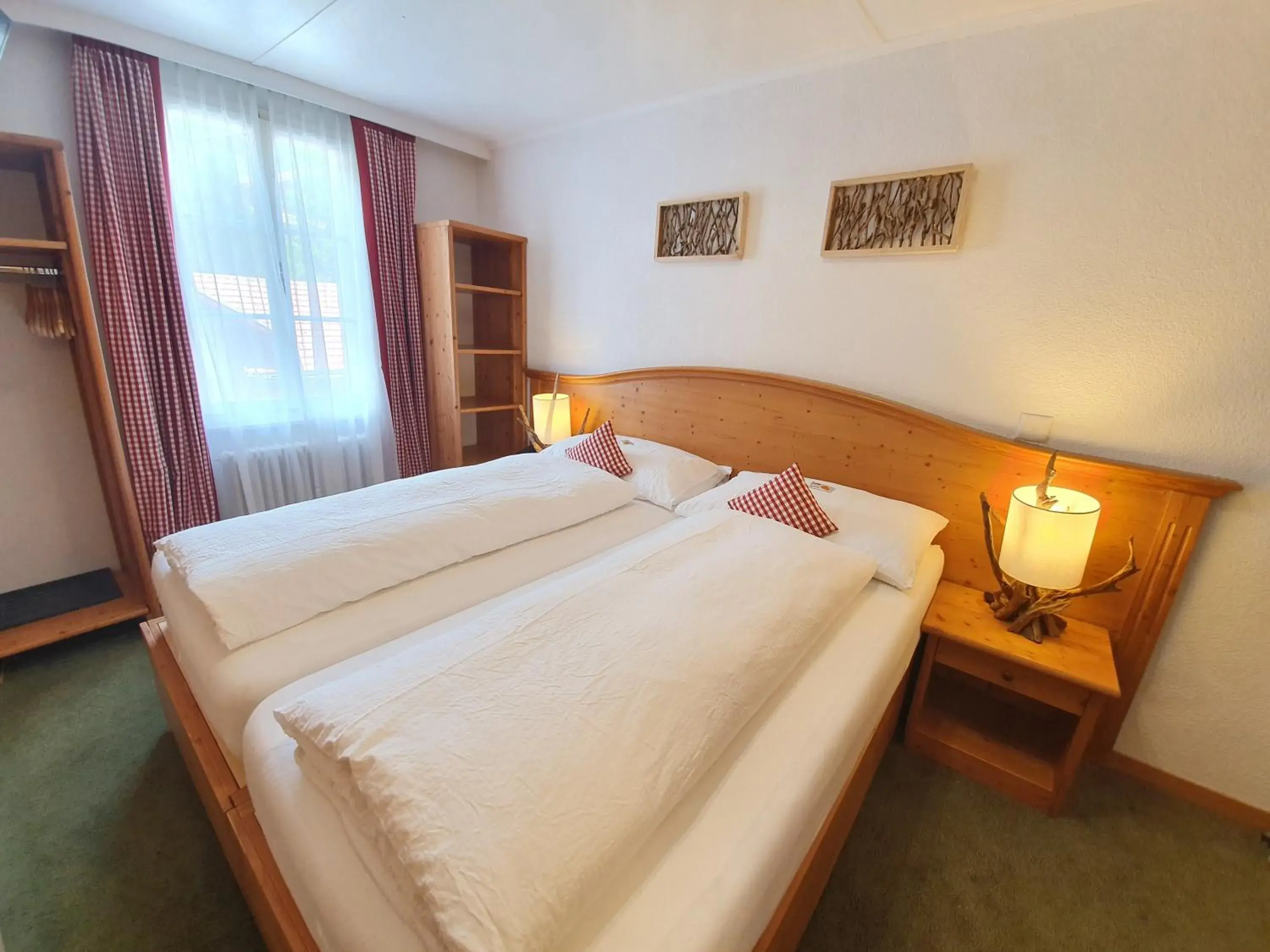 Standard Double Room in Hotel Bernerhof Grindelwald