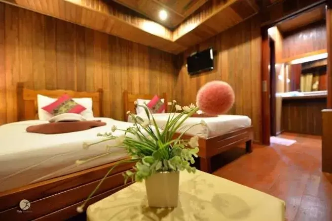 Bedroom in Diamond Beach Resort