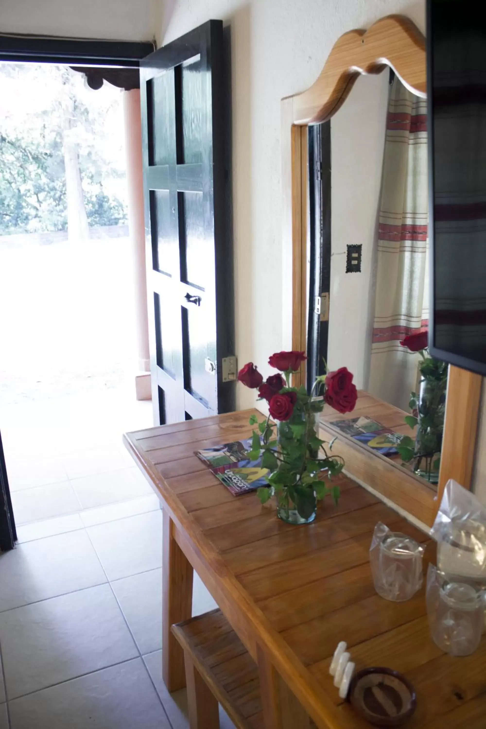 Decorative detail, Dining Area in Hotel Pie de la Sierra