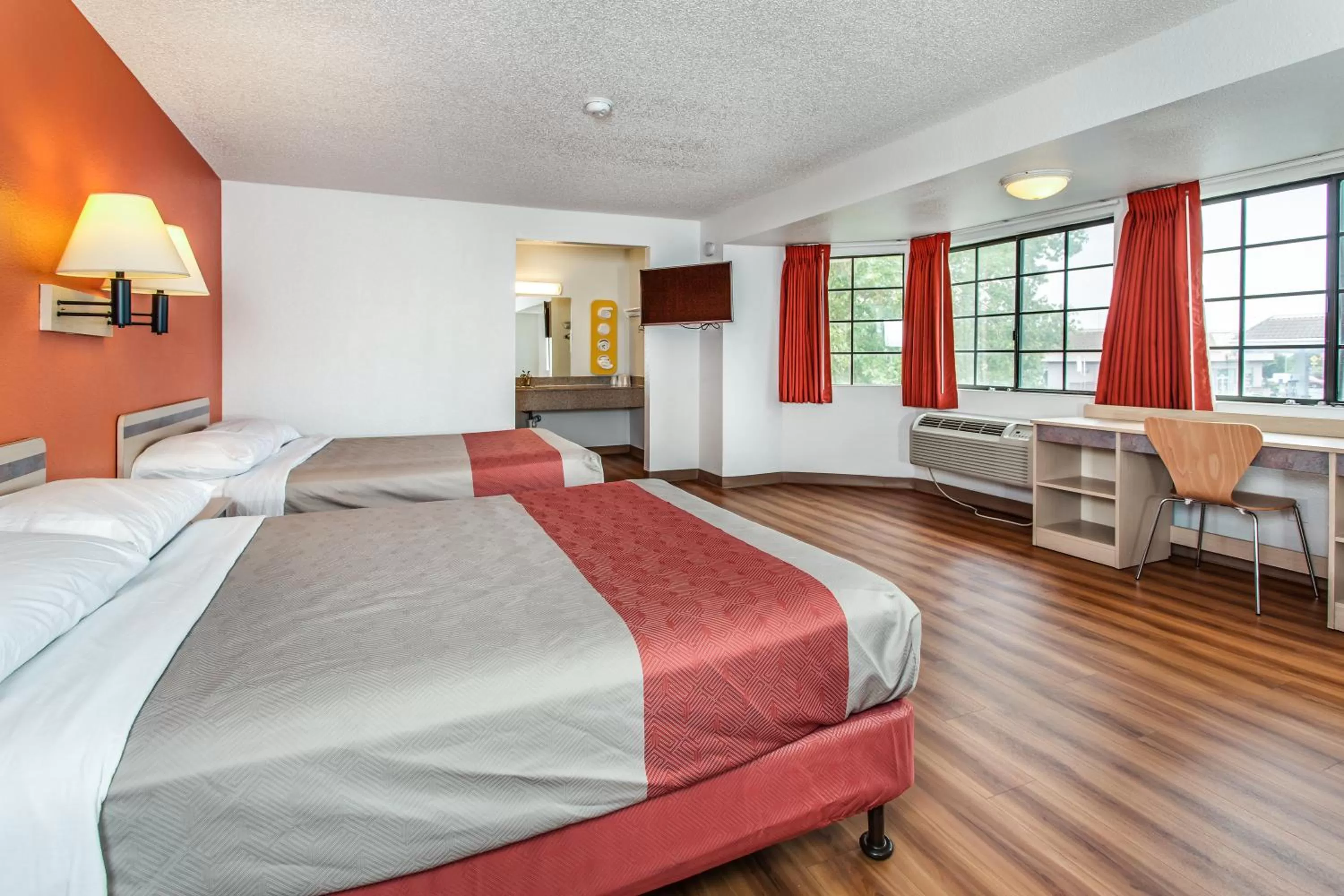 Bedroom, Bed in Motel 6-Fairfield, CA - North