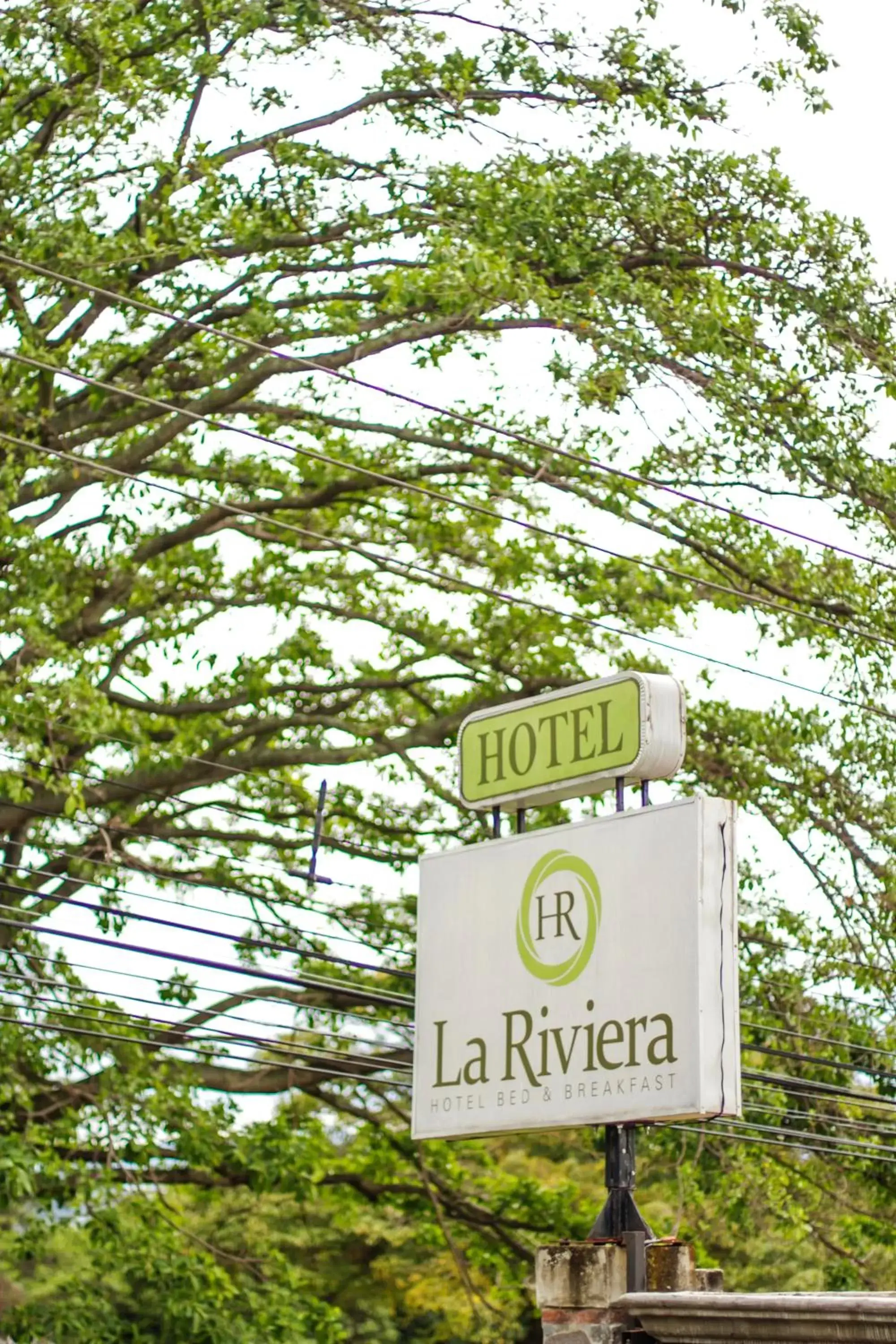 Facade/entrance in La Riviera Hotel