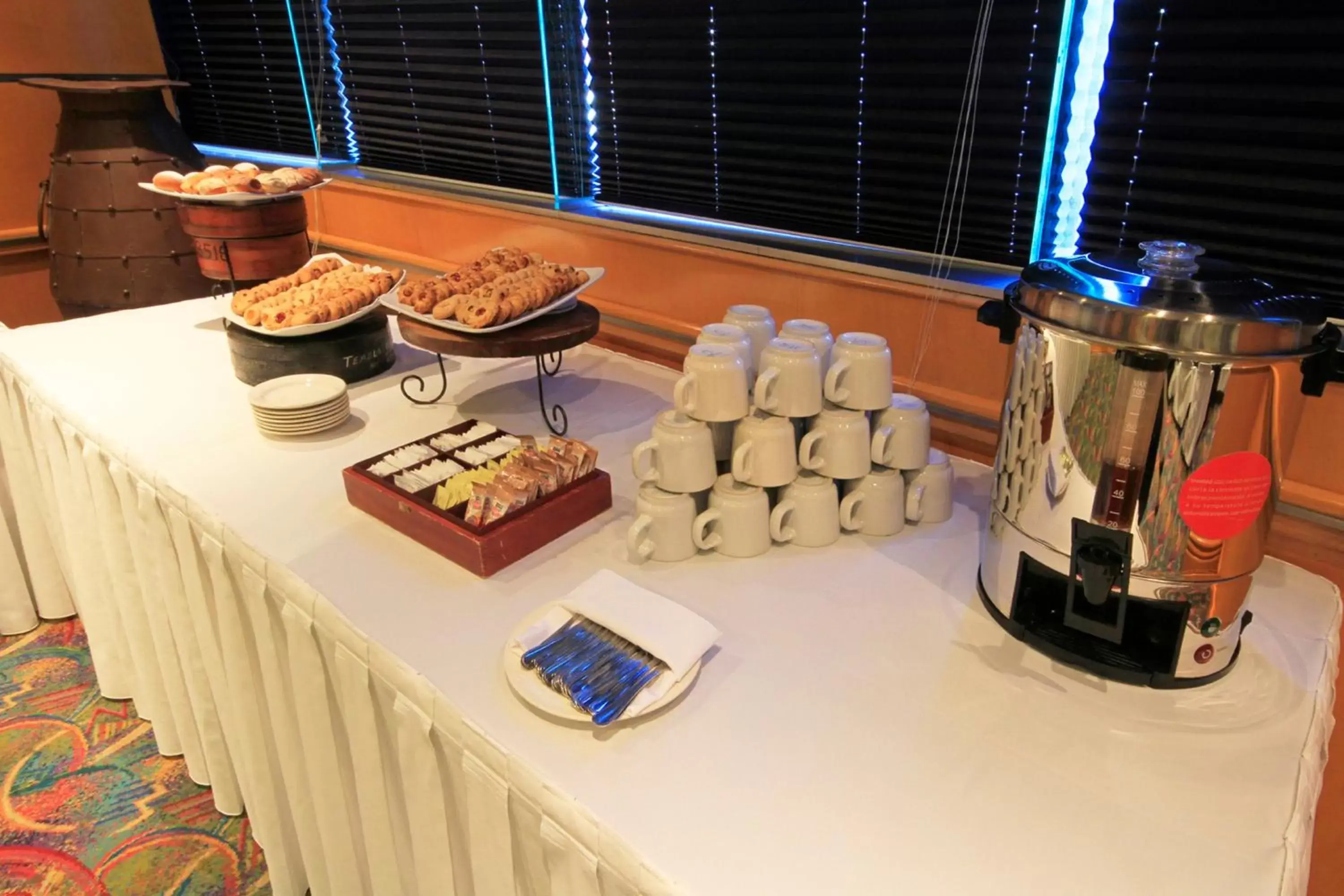 Meeting/conference room in Holiday Inn Monterrey-Parque Fundidora, an IHG Hotel