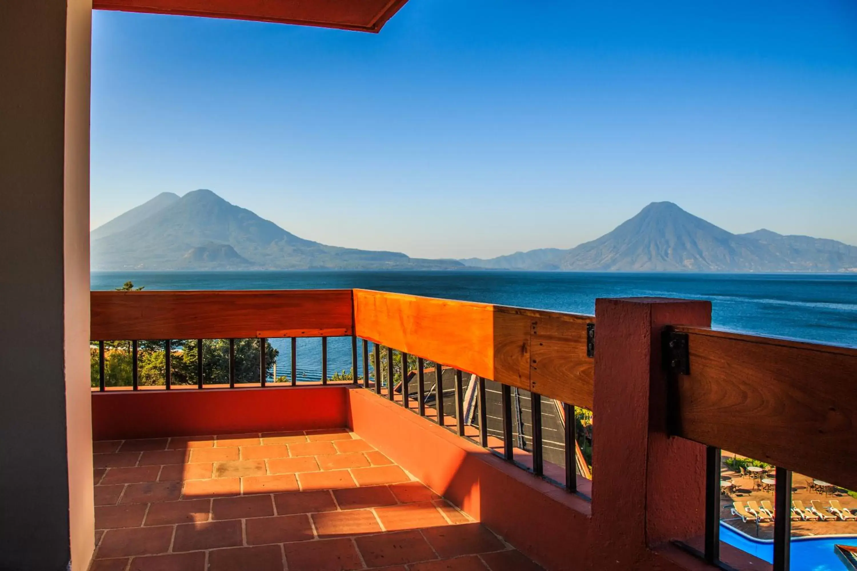 Balcony/Terrace, Mountain View in Porta Hotel del Lago