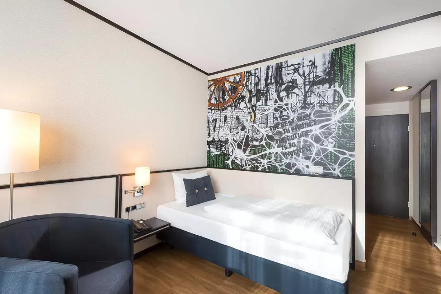 Photo of the whole room, Bed in Seminaris Hotel Bad Honnef Photo of the whole room, Bed in Seminaris Hotel Bad Honnef